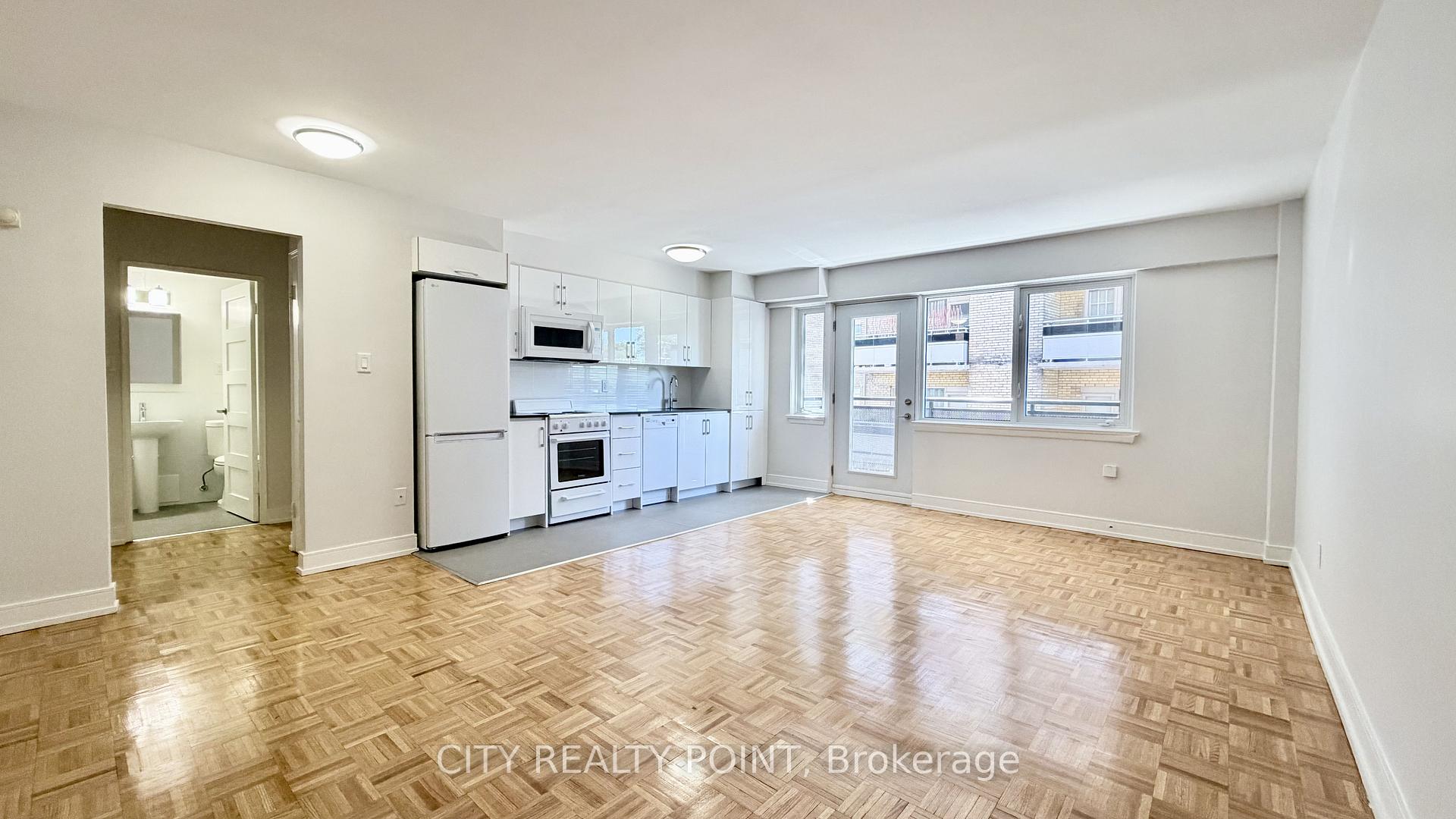 Photo 2 of Unit 407, 95 Lawton Boulevard, Toronto, Yonge-St. Clair — HOMEH