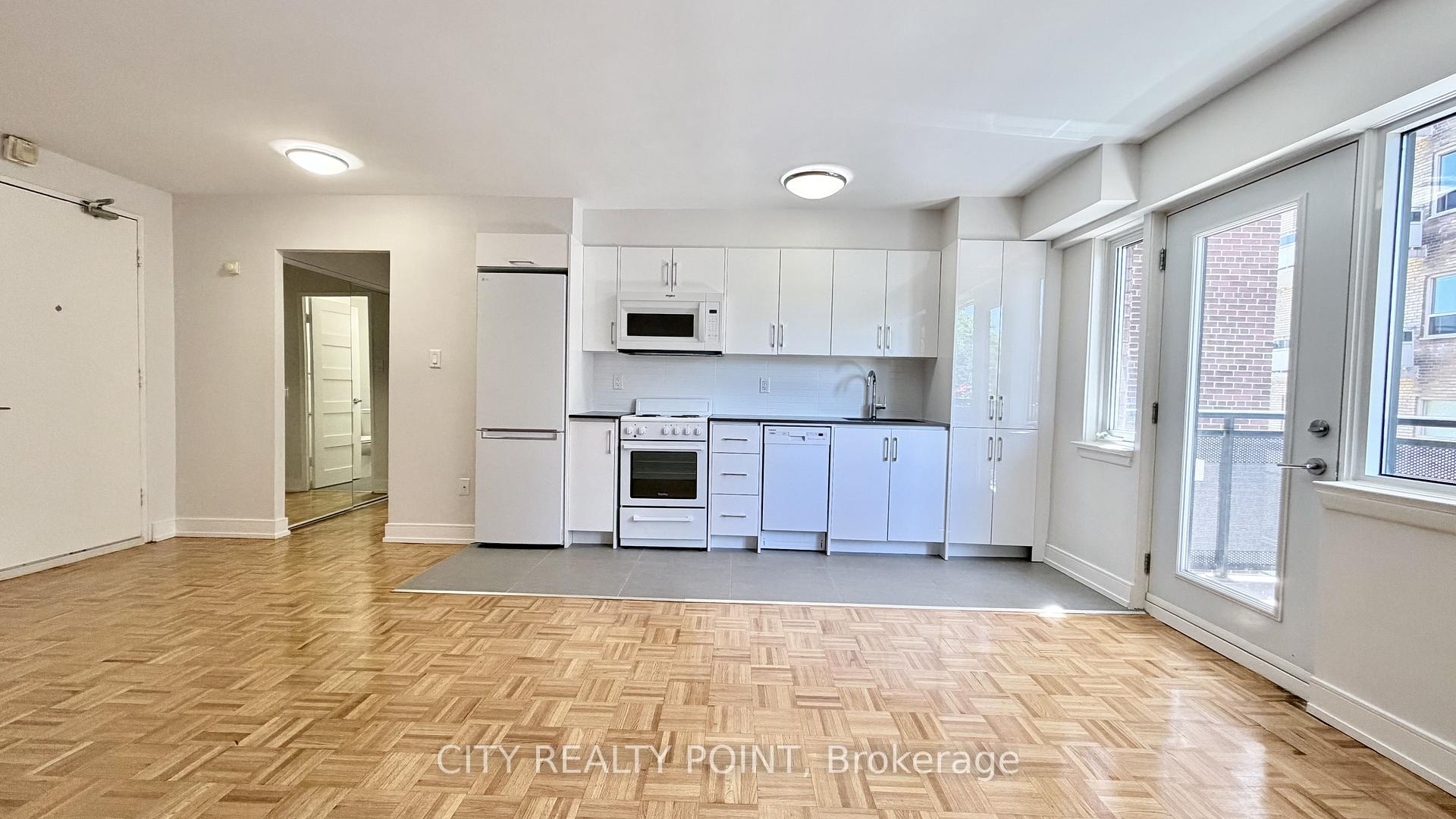 Photo 4 of Unit 407, 95 Lawton Boulevard, Toronto, Yonge-St. Clair — HOMEH