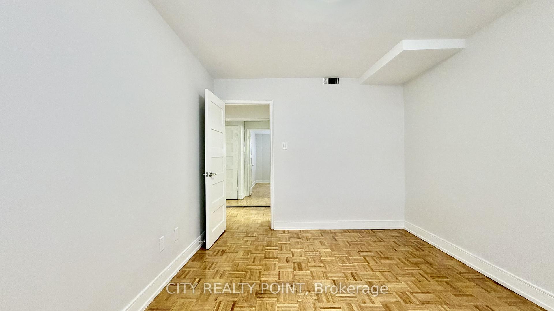 Photo 9 of Unit 407, 95 Lawton Boulevard, Toronto, Yonge-St. Clair — HOMEH