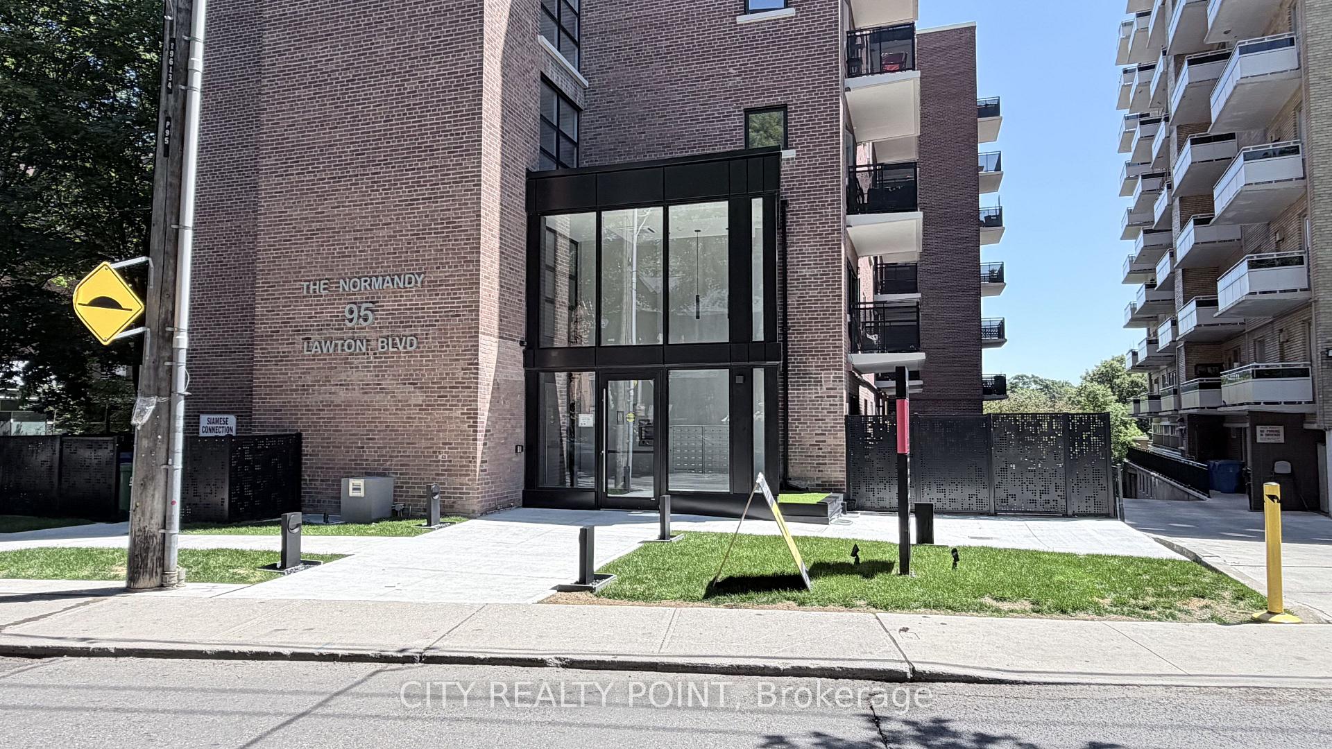 Photo 12 of Unit 407, 95 Lawton Boulevard, Toronto, Yonge-St. Clair — HOMEH