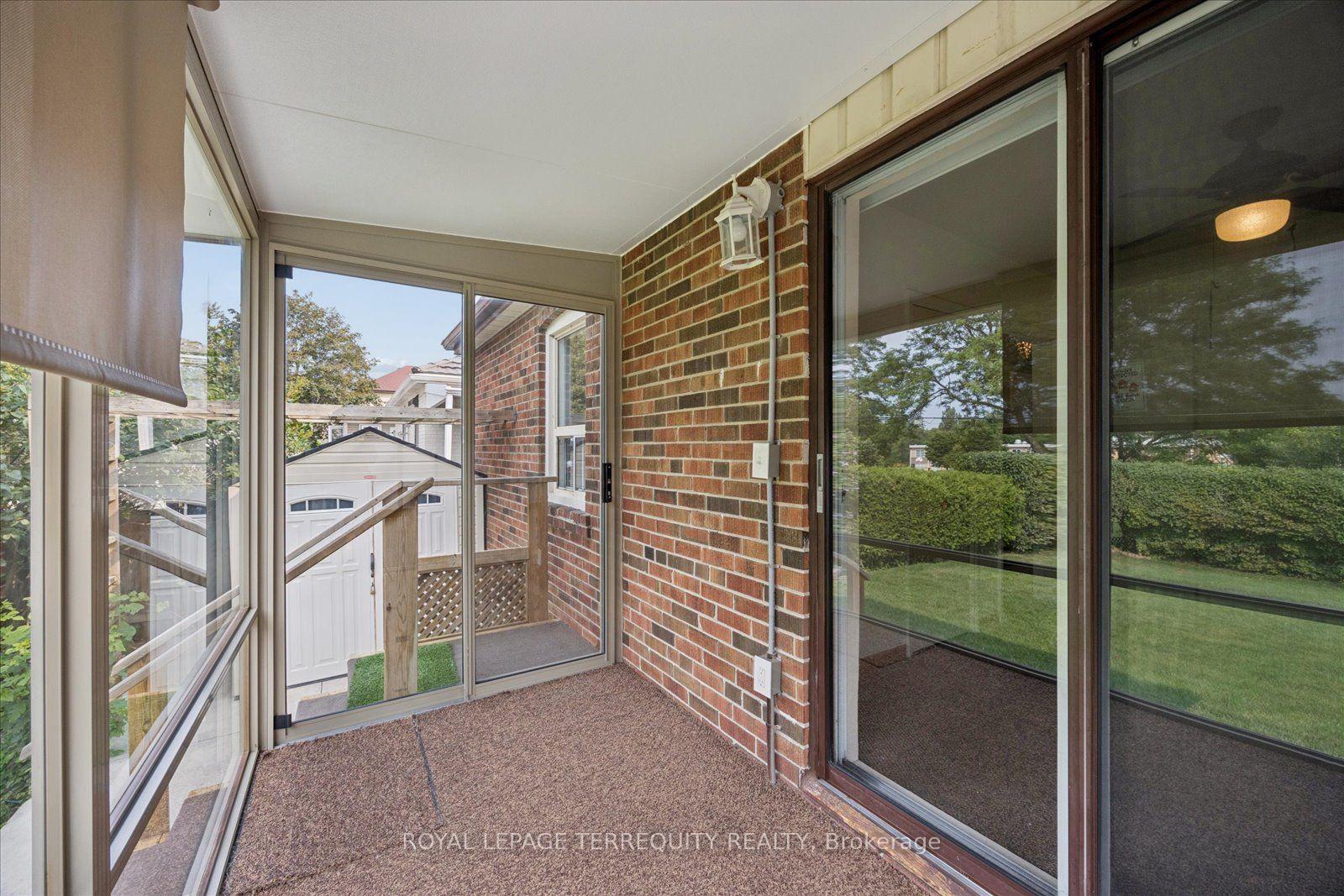 Photo 30 of 120 Ellington Drive, Scarborough, Wexford-Maryvale — HOMEH