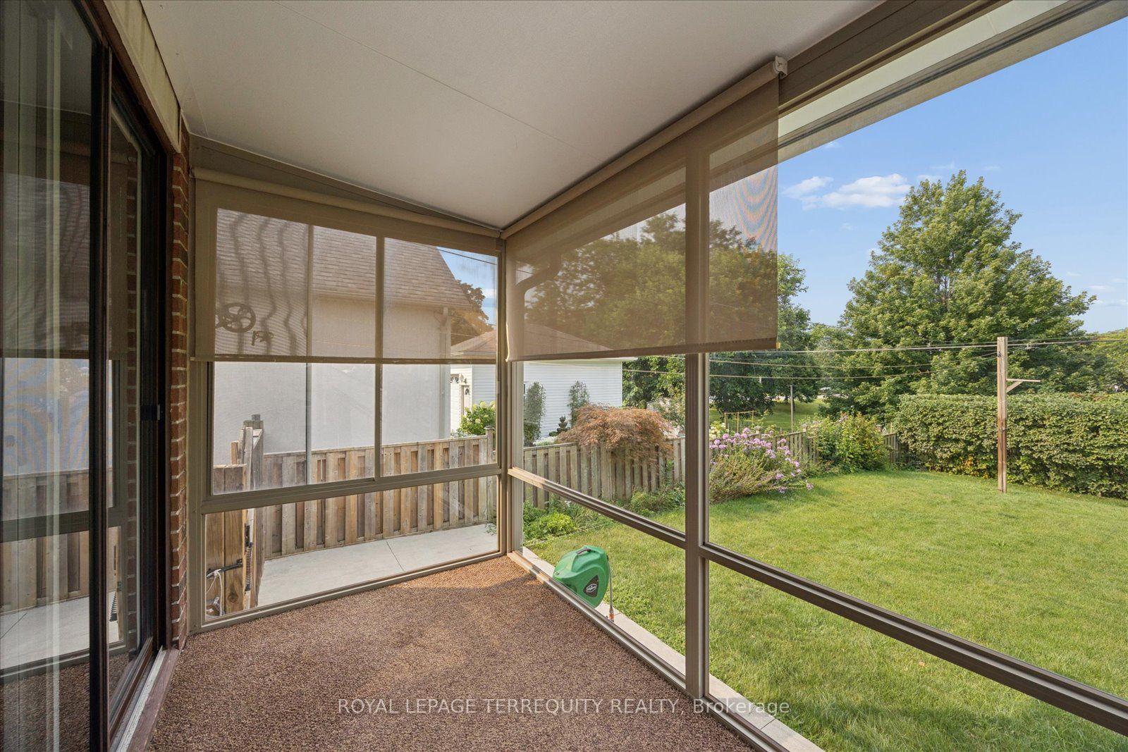 Photo 31 of 120 Ellington Drive, Scarborough, Wexford-Maryvale — HOMEH