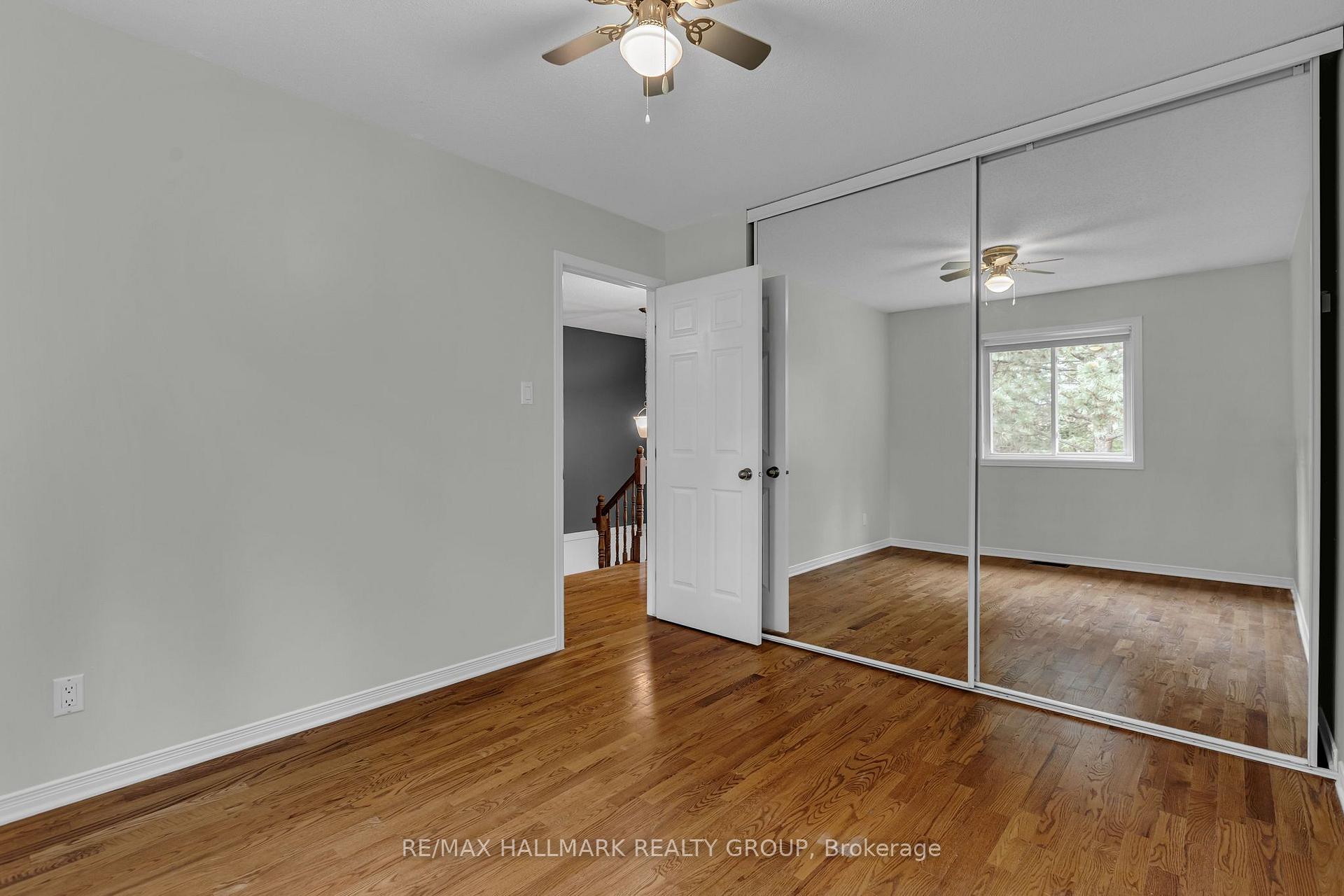 Photo 26 of 146 College Circle, Ottawa, Castle Heights — HOMEH
