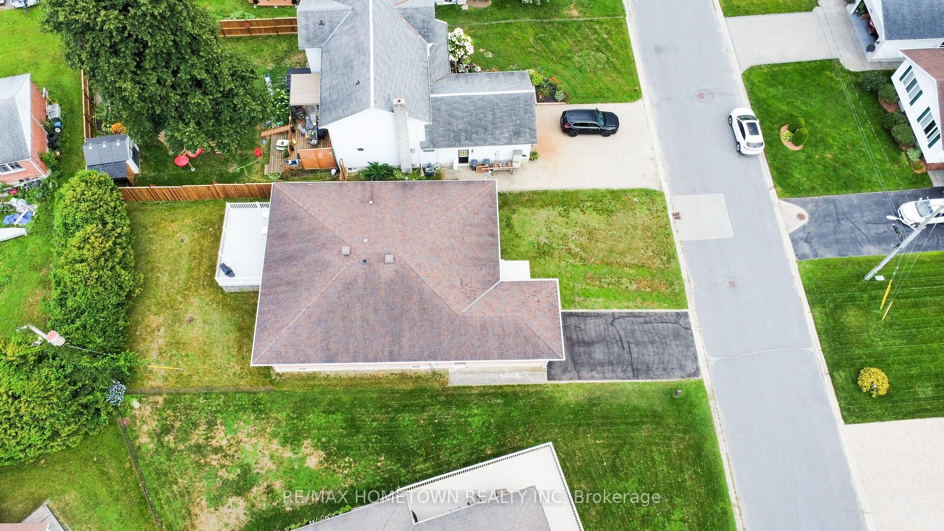 Photo 31 of 996 Massie Drive, Prescott, Prescott — HOMEH