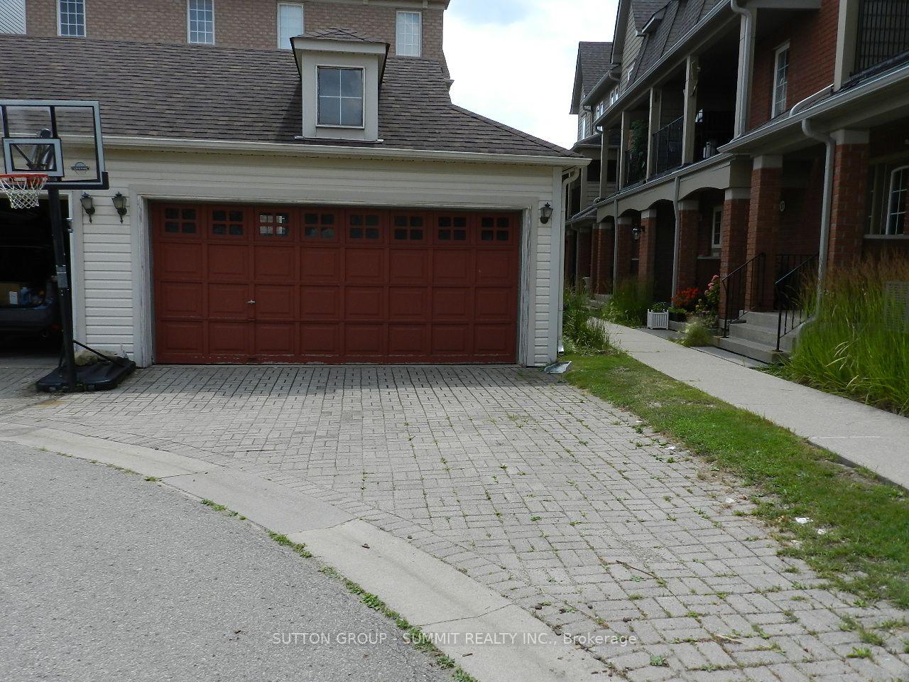 Photo 48 of 141 Gatwick Drive, Oakville, River Oaks — HOMEH
