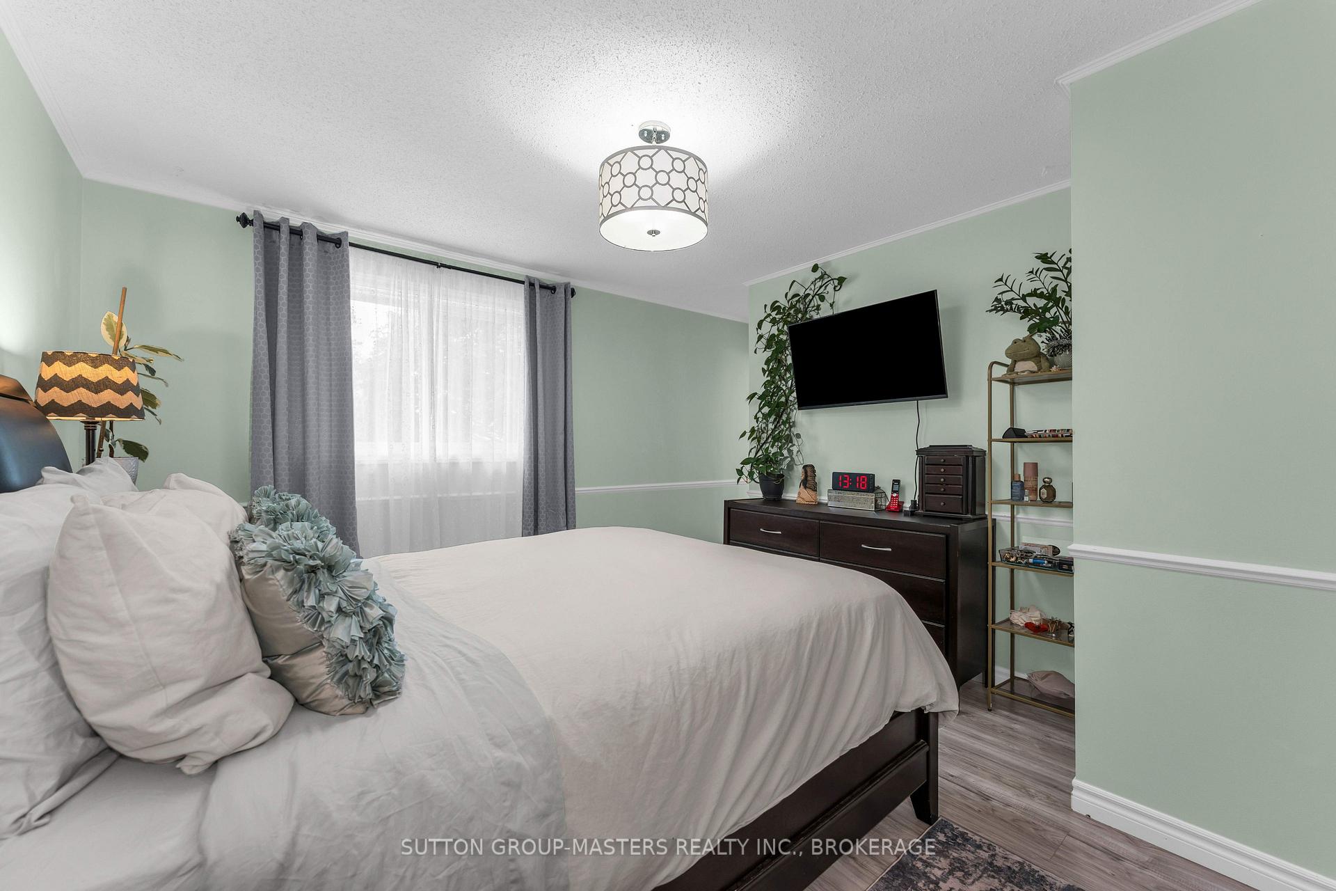 Photo 22 of 700 Cedarwood Drive, Kingston, City Northwest — HOMEH