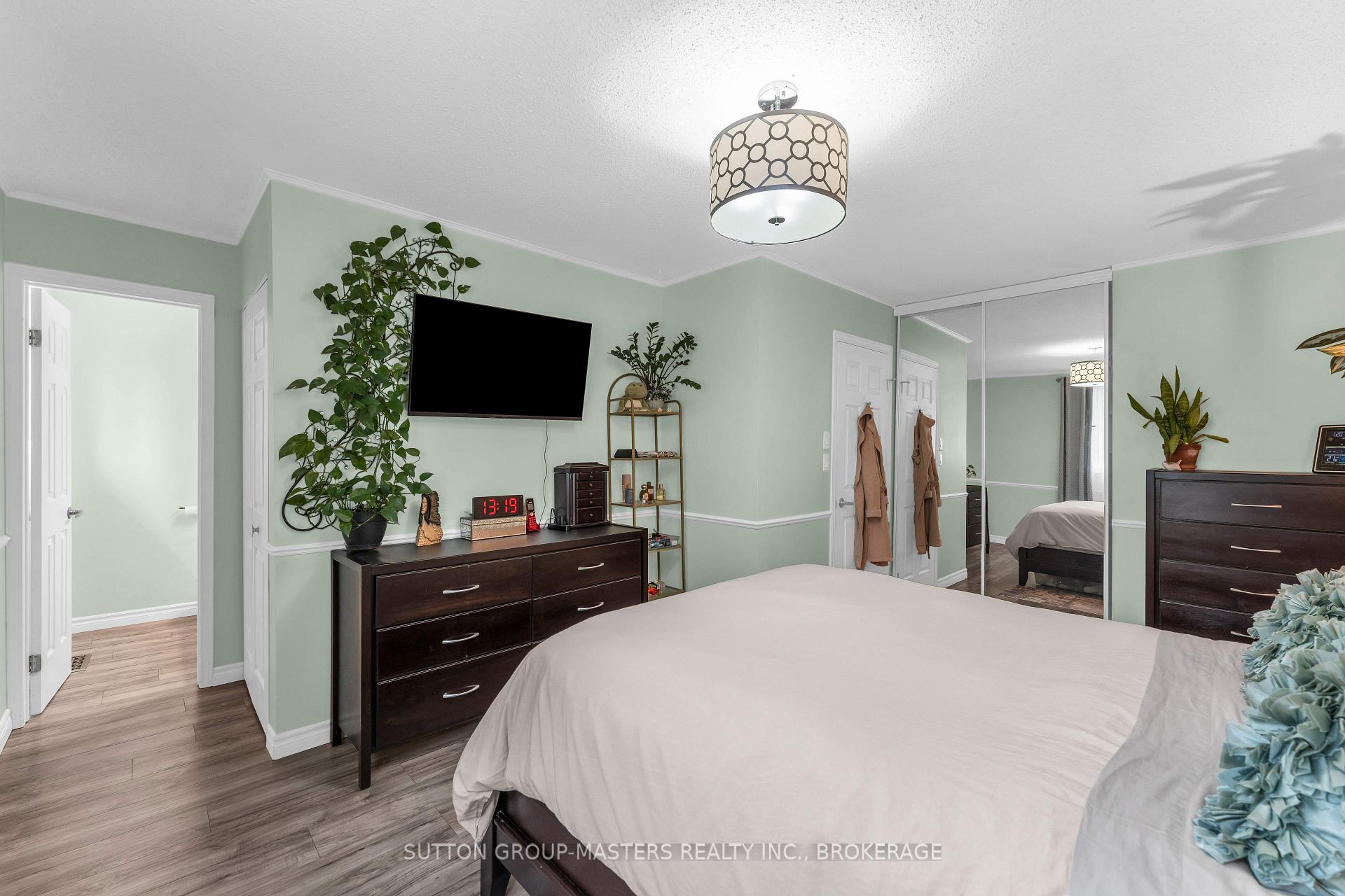 Photo 23 of 700 Cedarwood Drive, Kingston, City Northwest — HOMEH