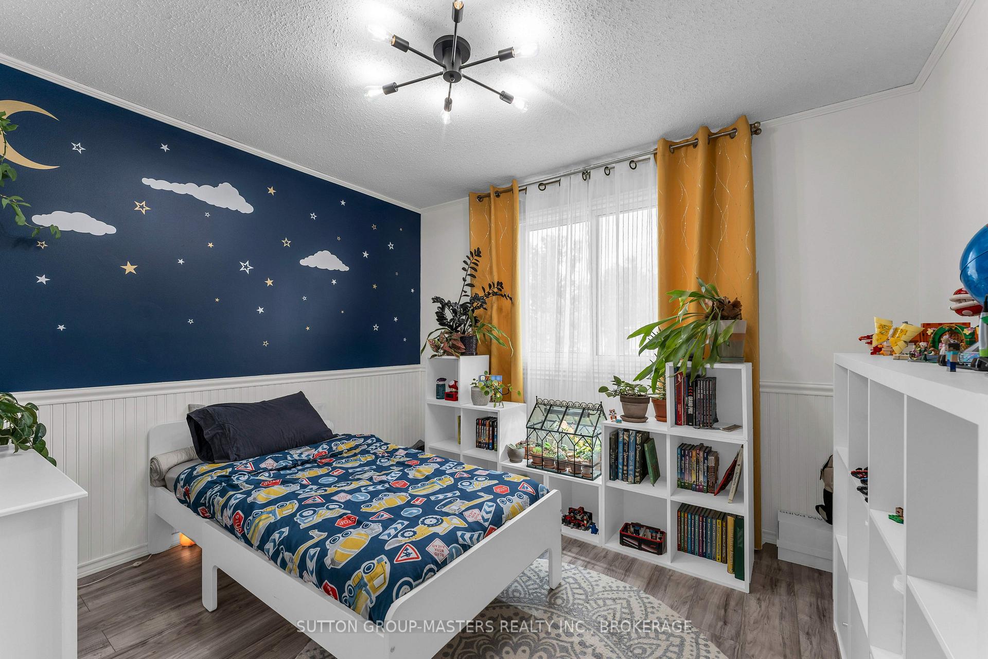 Photo 27 of 700 Cedarwood Drive, Kingston, City Northwest — HOMEH