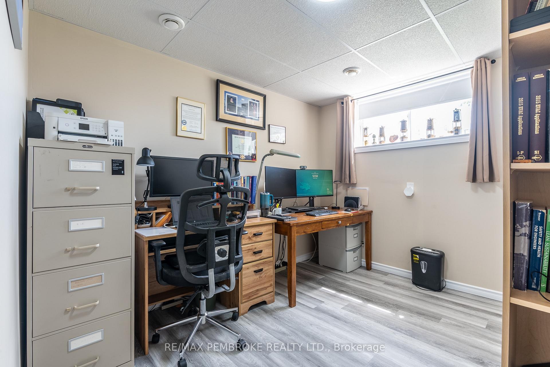 Photo 41 of 73 Noble Crescent, Petawawa, Petawawa — HOMEH