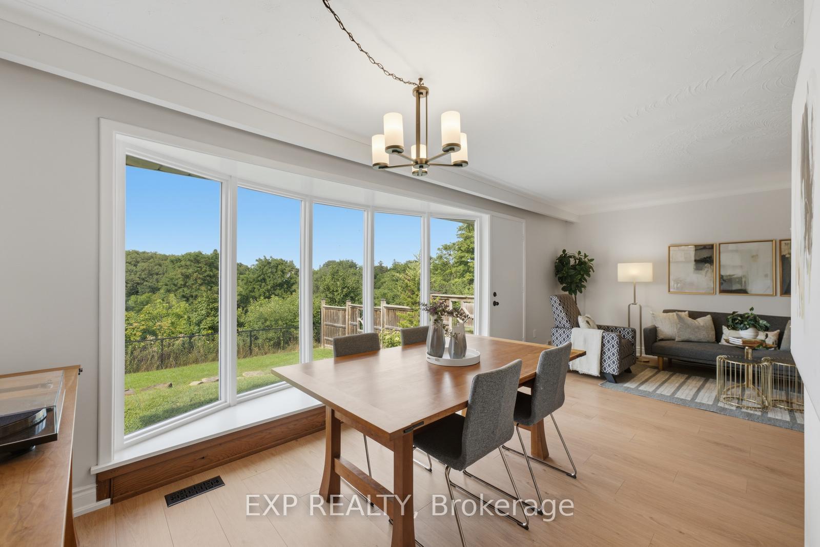 Photo 10 of 57 Riverhead Drive, Etobicoke, Rexdale-Kipling — HOMEH