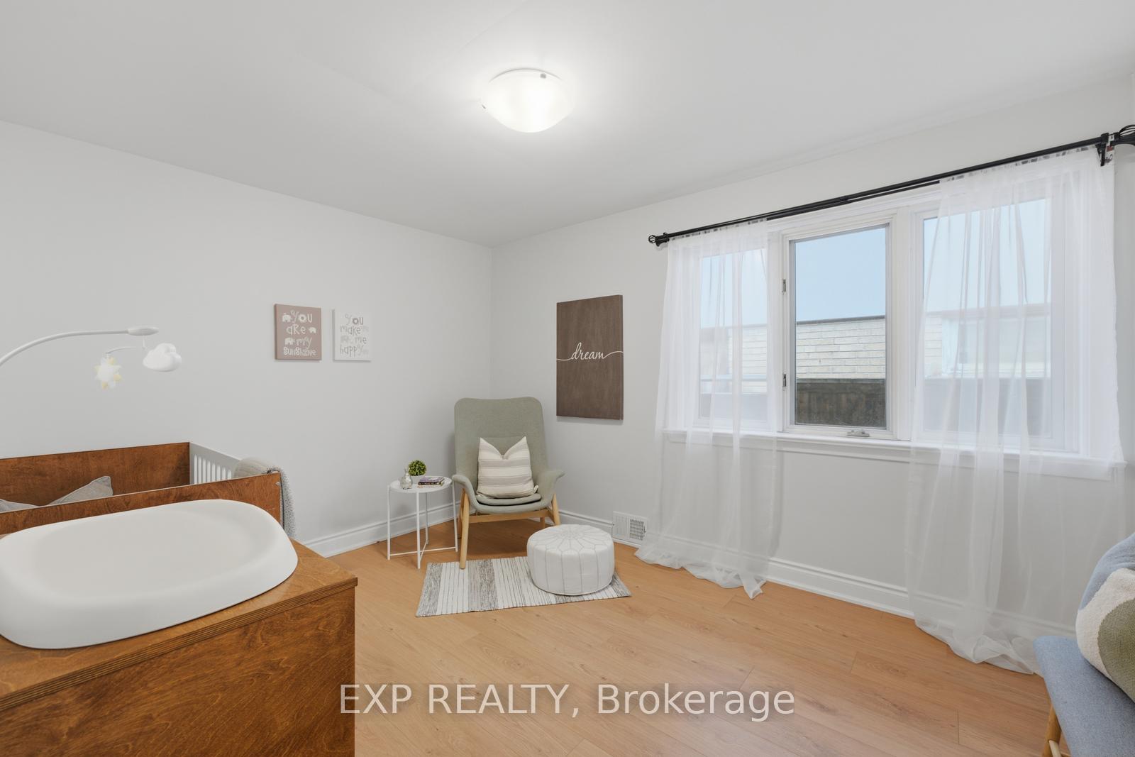 Photo 19 of 57 Riverhead Drive, Etobicoke, Rexdale-Kipling — HOMEH