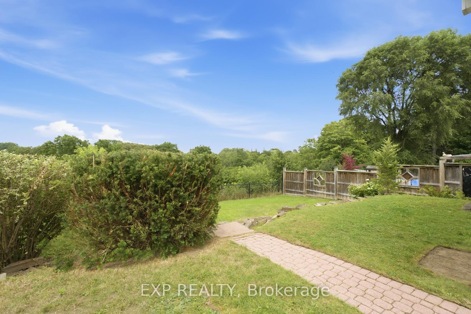 Photo 27 of 57 Riverhead Drive, Etobicoke, Rexdale-Kipling — HOMEH