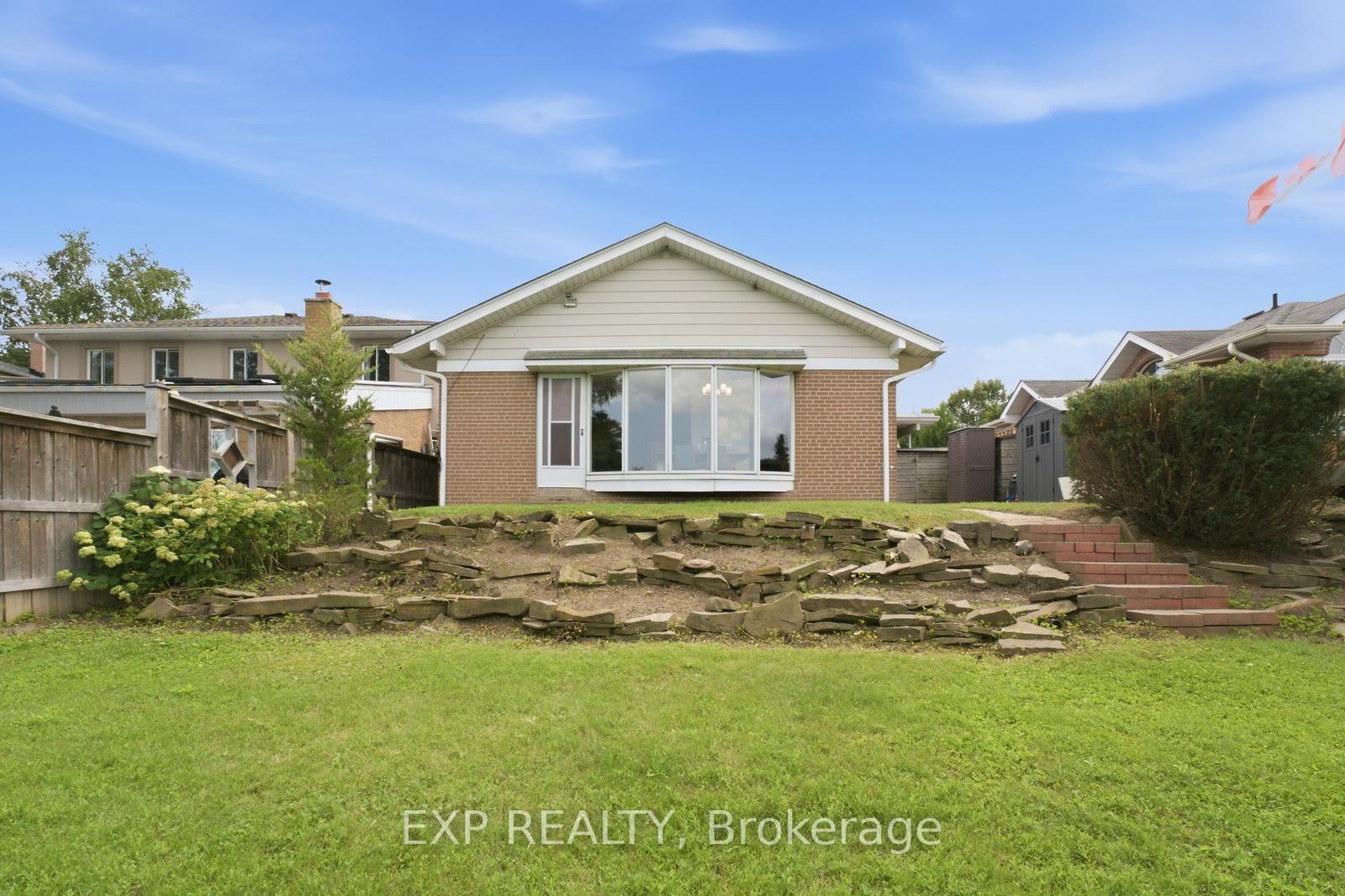Photo 30 of 57 Riverhead Drive, Etobicoke, Rexdale-Kipling — HOMEH