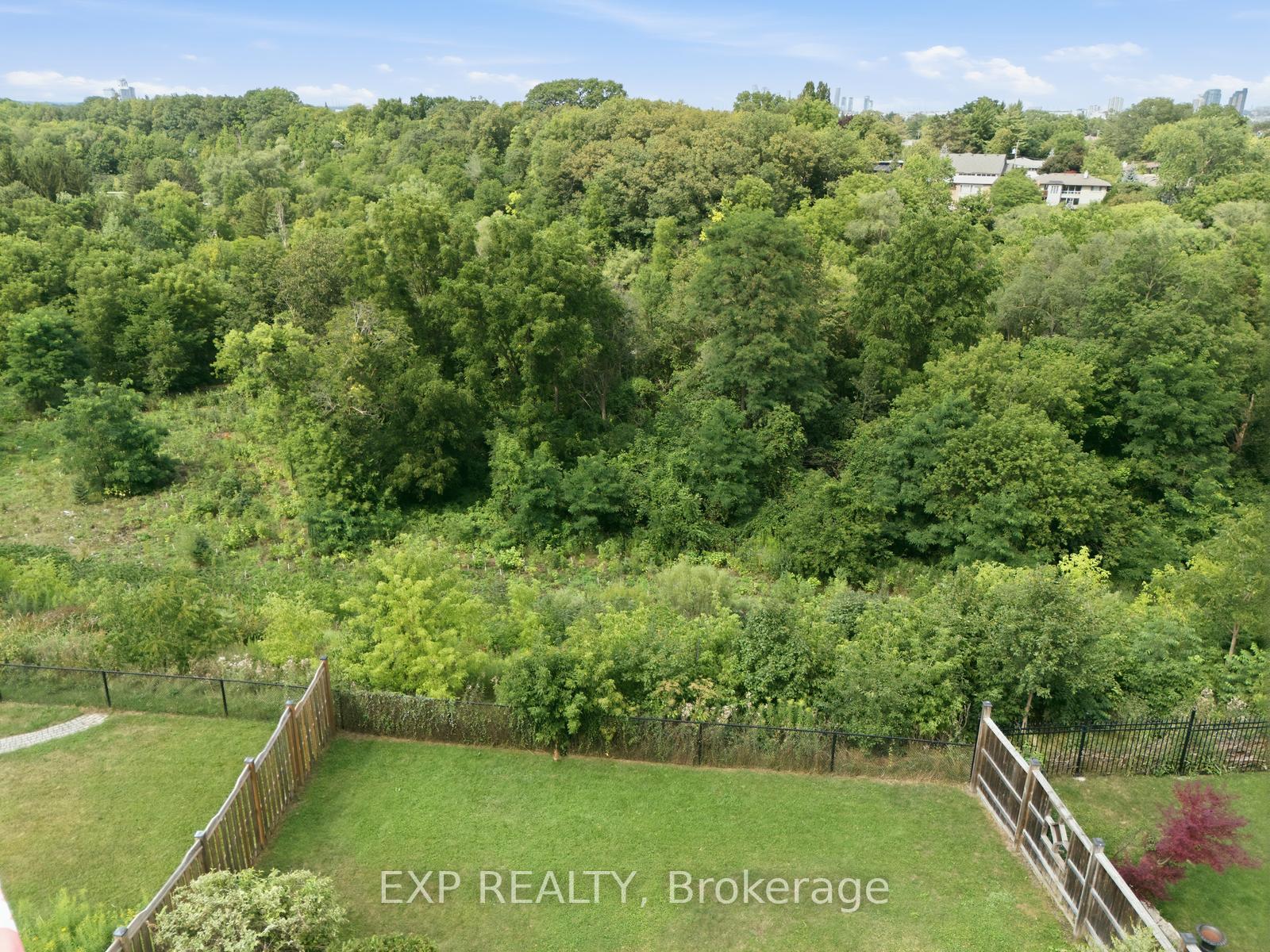 Photo 31 of 57 Riverhead Drive, Etobicoke, Rexdale-Kipling — HOMEH