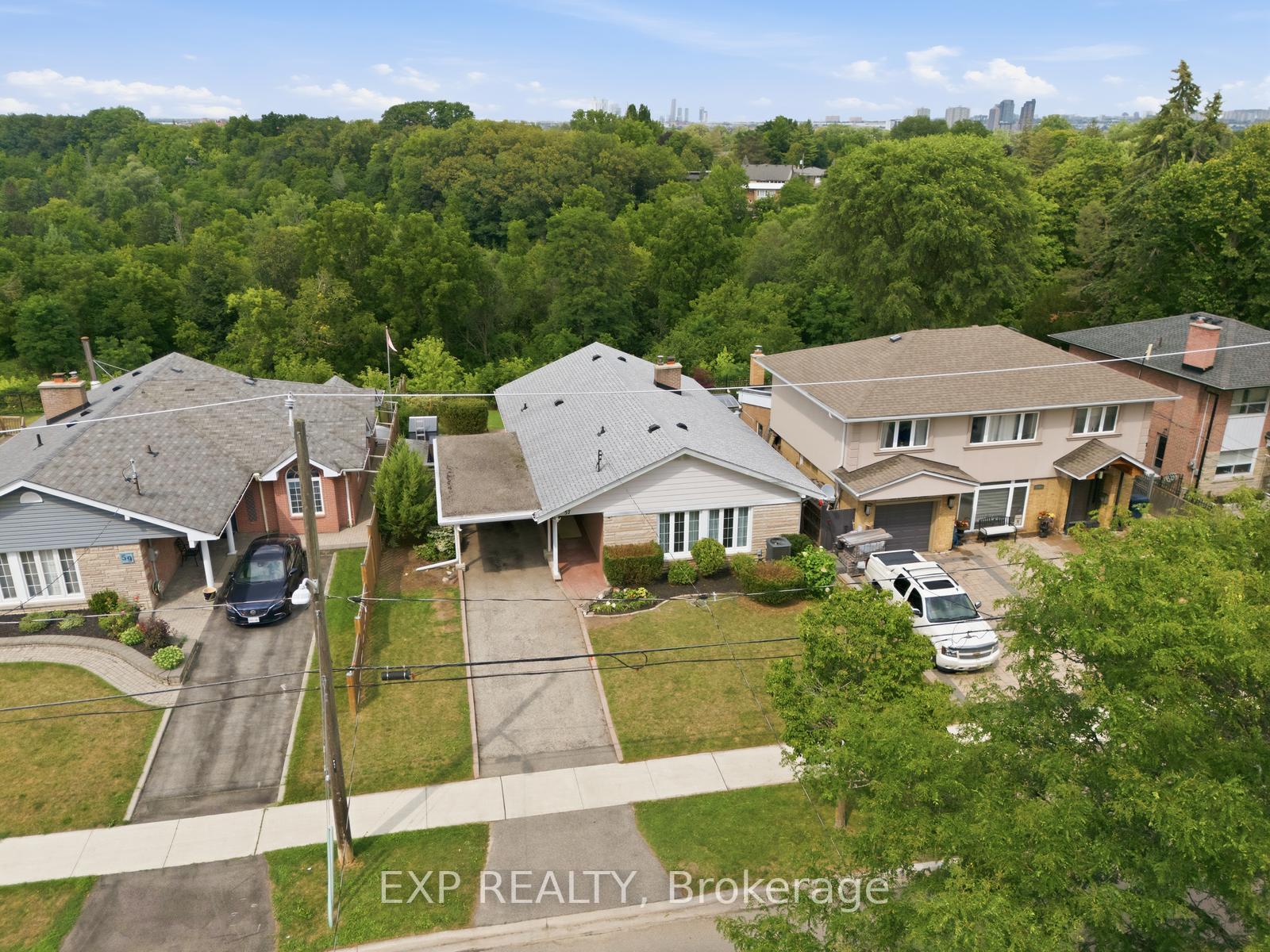 Photo 35 of 57 Riverhead Drive, Etobicoke, Rexdale-Kipling — HOMEH