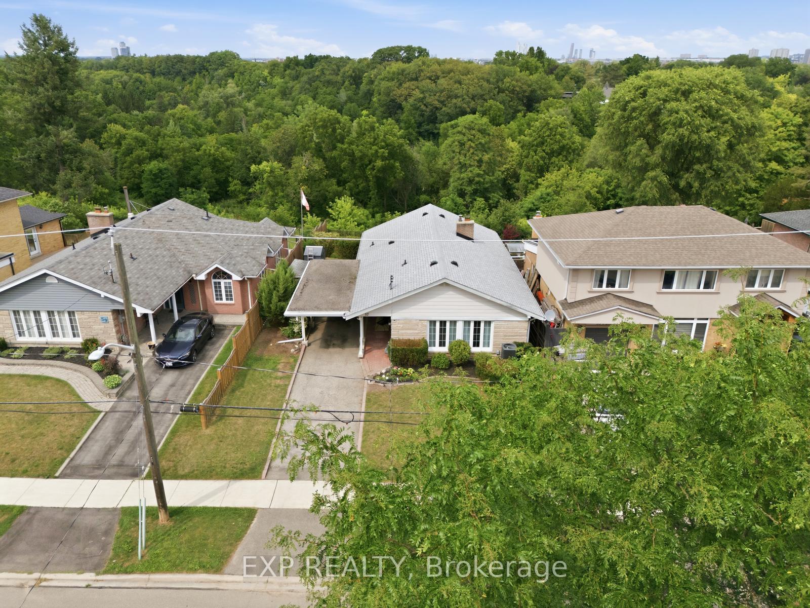Photo 36 of 57 Riverhead Drive, Etobicoke, Rexdale-Kipling — HOMEH