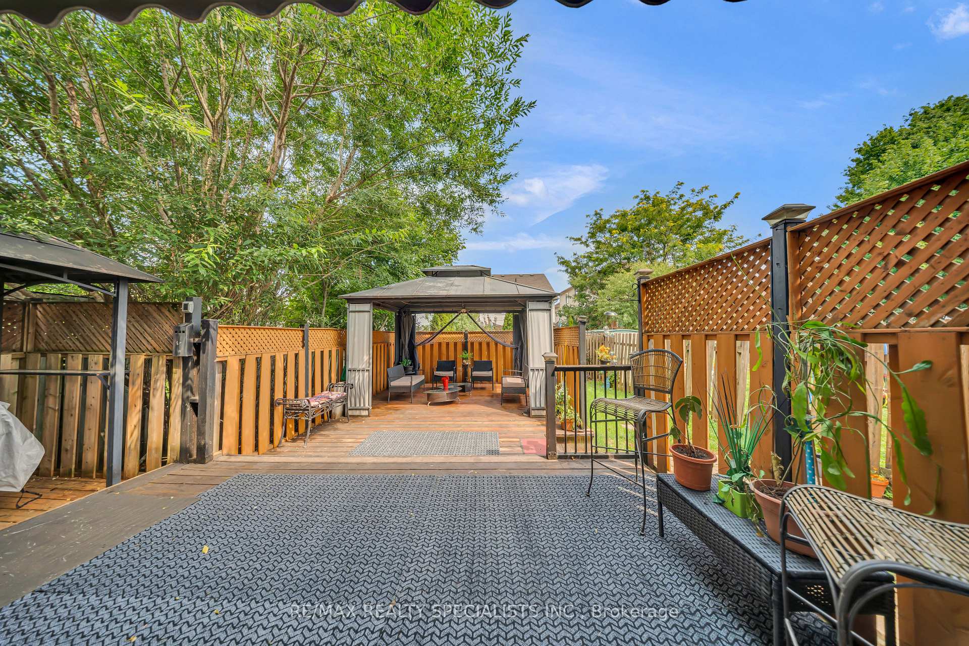 Photo 38 of 17 Buckthorn Crescent W, Guelph, Grange Road — HOMEH