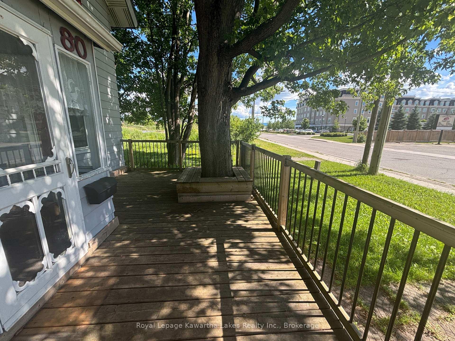 Photo 5 of 80 Albert Street S, Kawartha Lakes, Lindsay — HOMEH