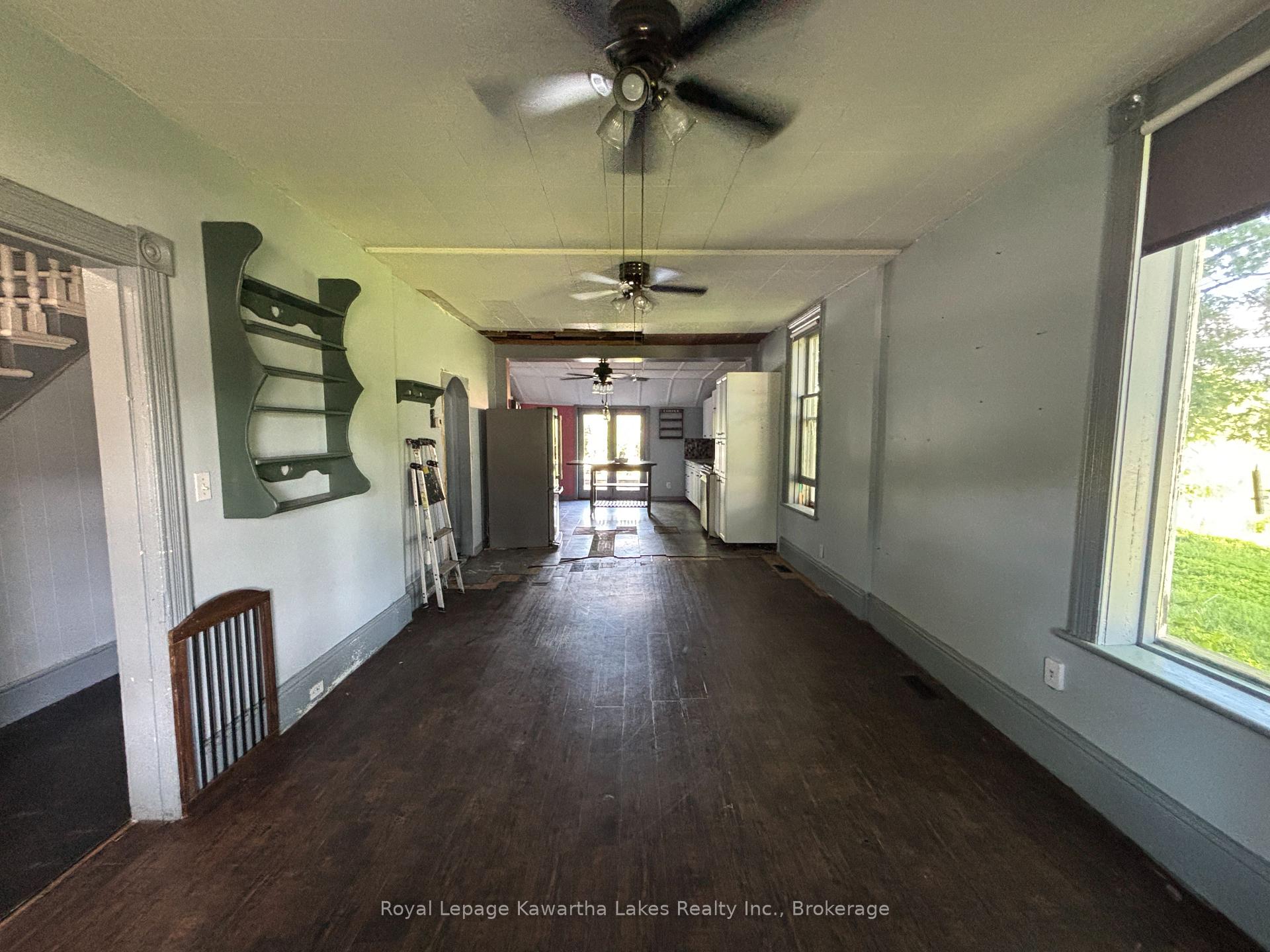 Photo 8 of 80 Albert Street S, Kawartha Lakes, Lindsay — HOMEH