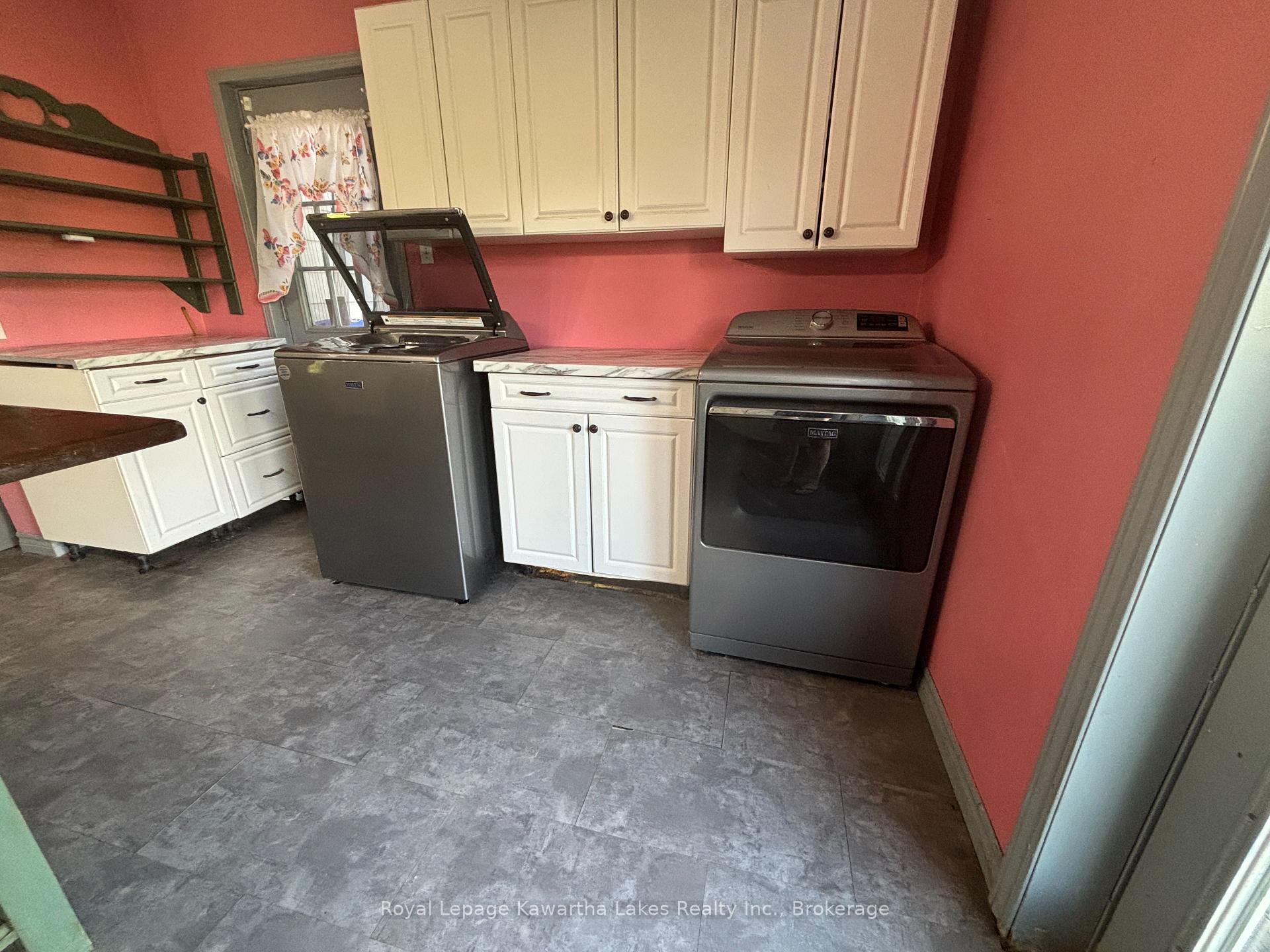 Photo 13 of 80 Albert Street S, Kawartha Lakes, Lindsay — HOMEH