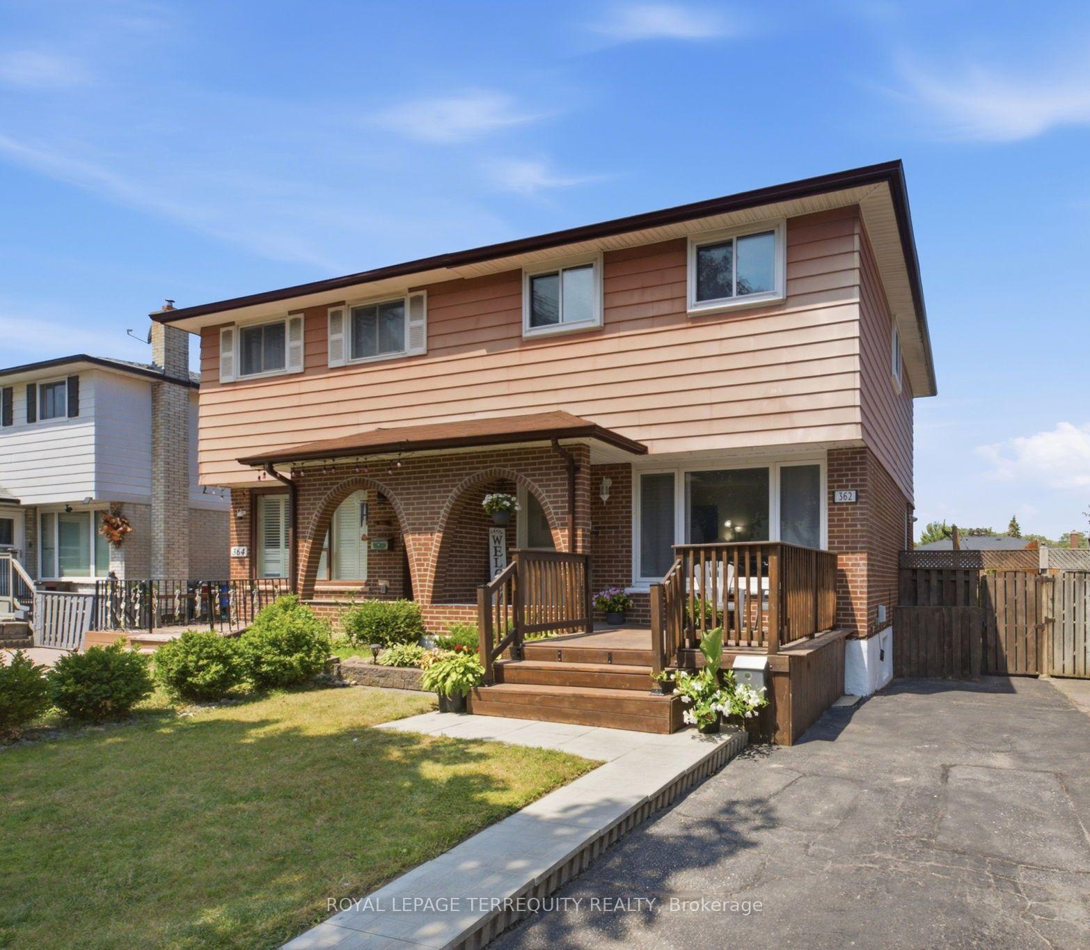 Photo 1 of 362 Durham Court, Oshawa, Vanier — HOMEH
