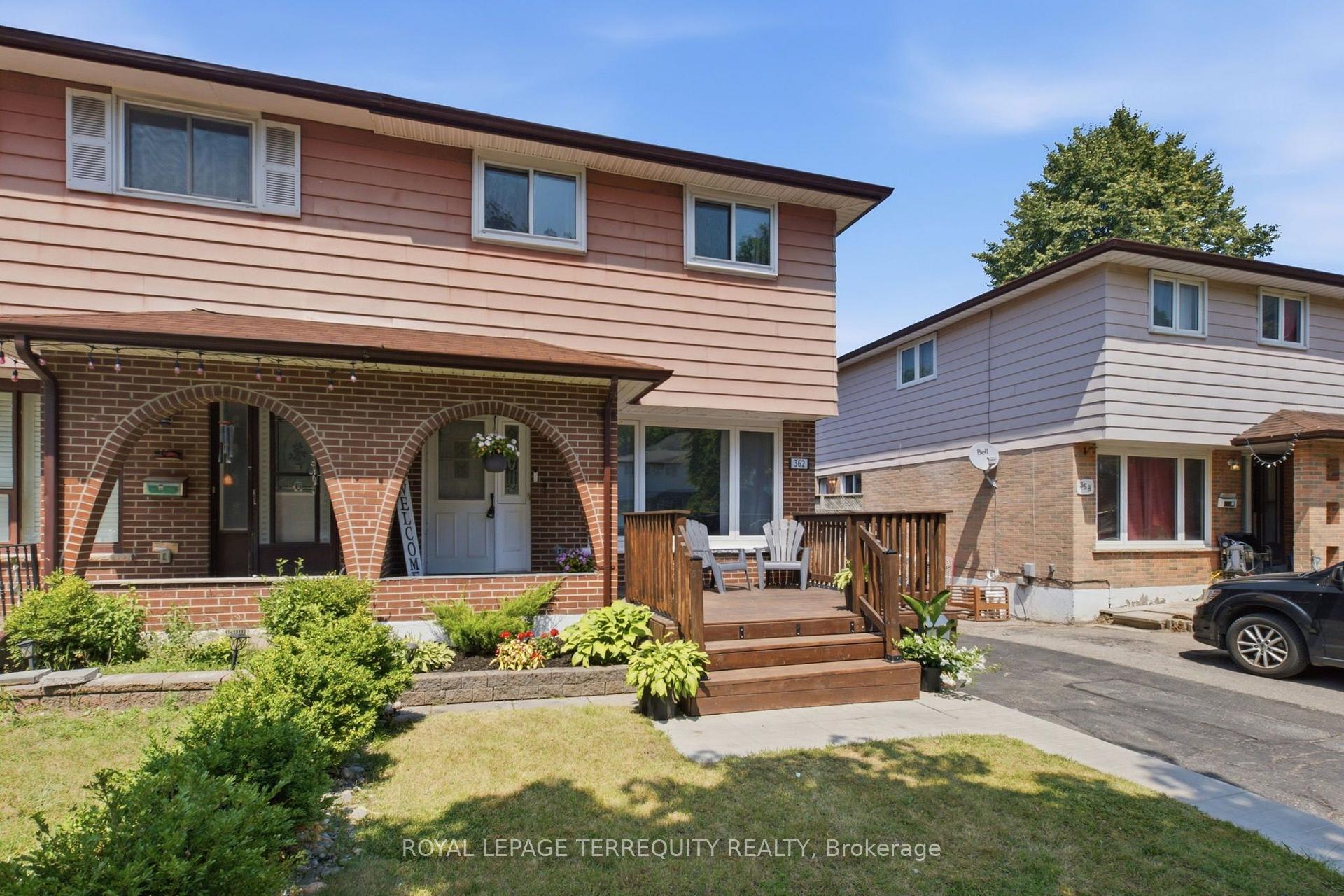 Photo 3 of 362 Durham Court, Oshawa, Vanier — HOMEH