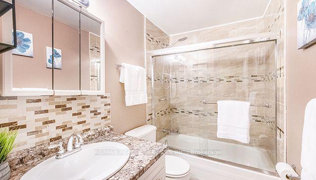 Photo 7 of Unit 20, 20 Carleton Place, Brampton, Bramalea West Industrial — HOMEH