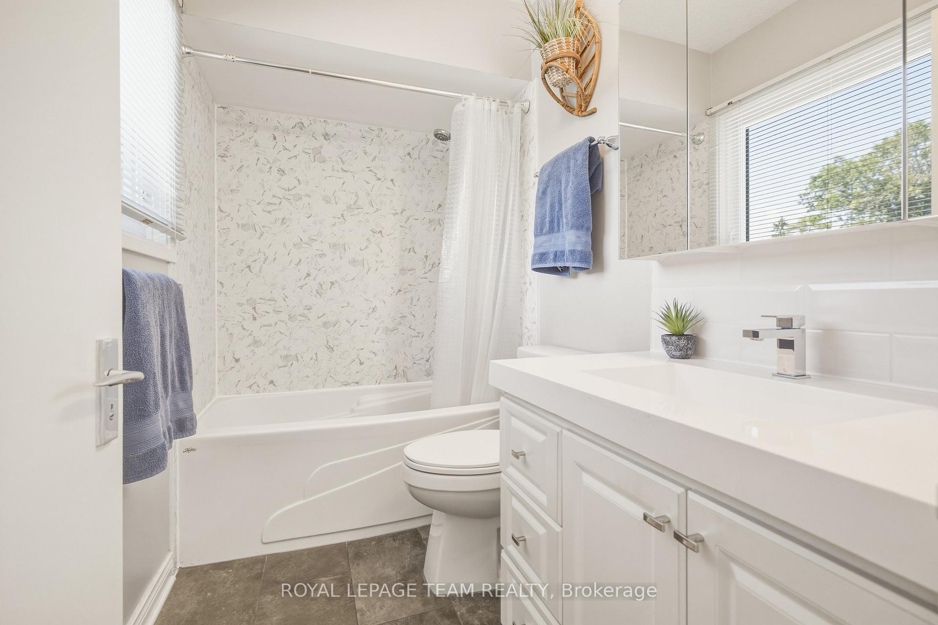Photo 24 of 87 Pentland Place, Ottawa, Kanata - Beaverbrook — HOMEH