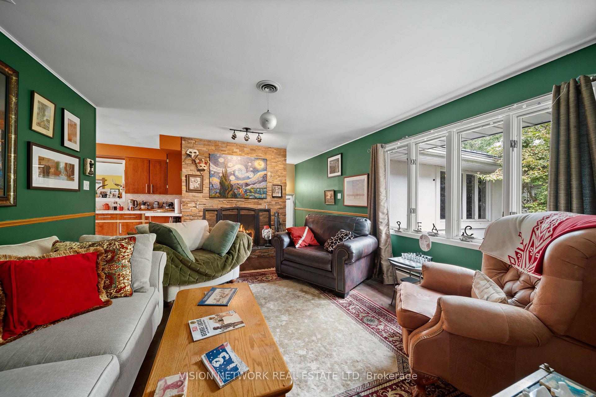 Photo 12 of 543 Upper Queens Street, London, South P — HOMEH