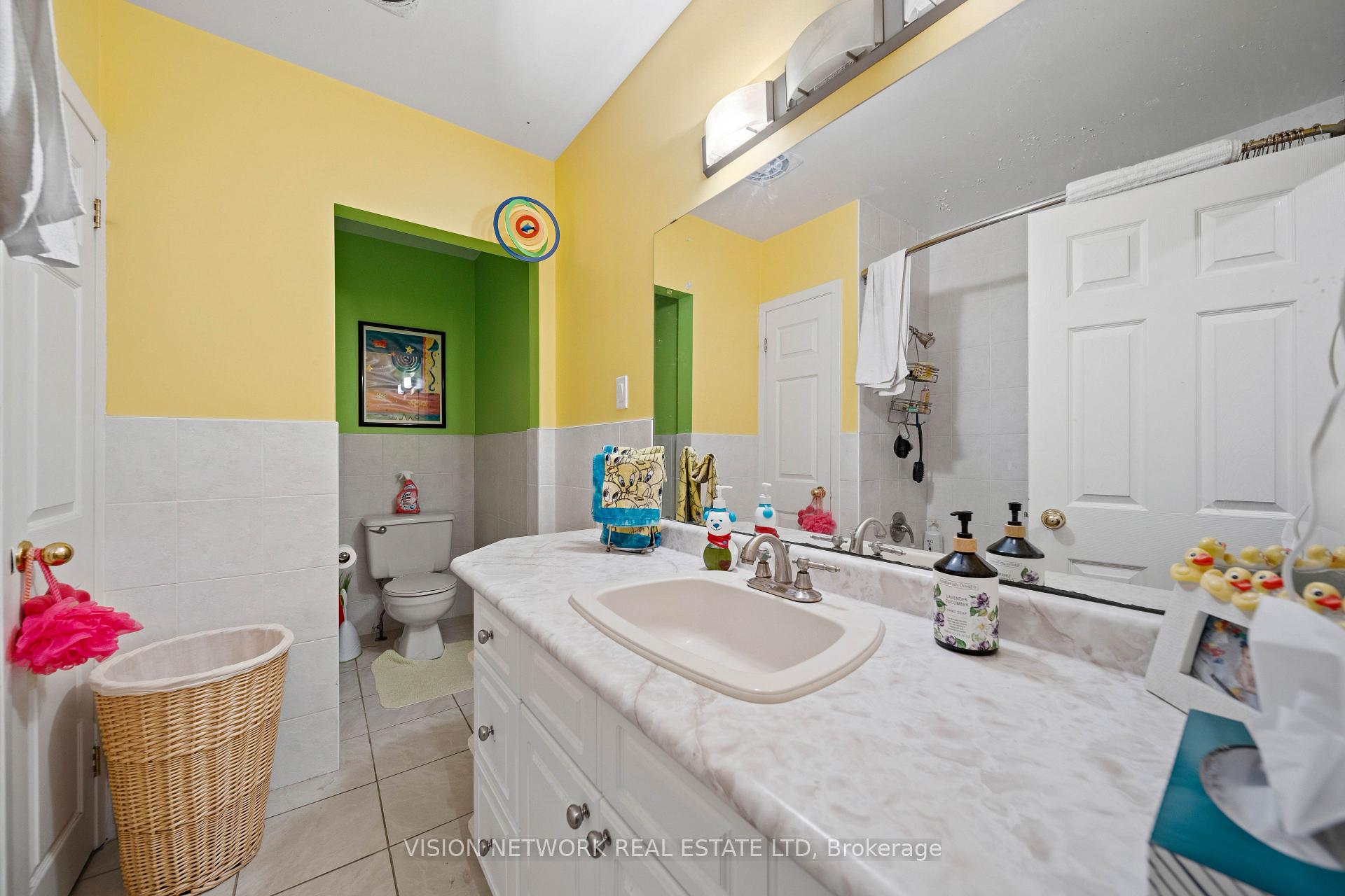Photo 22 of 543 Upper Queens Street, London, South P — HOMEH