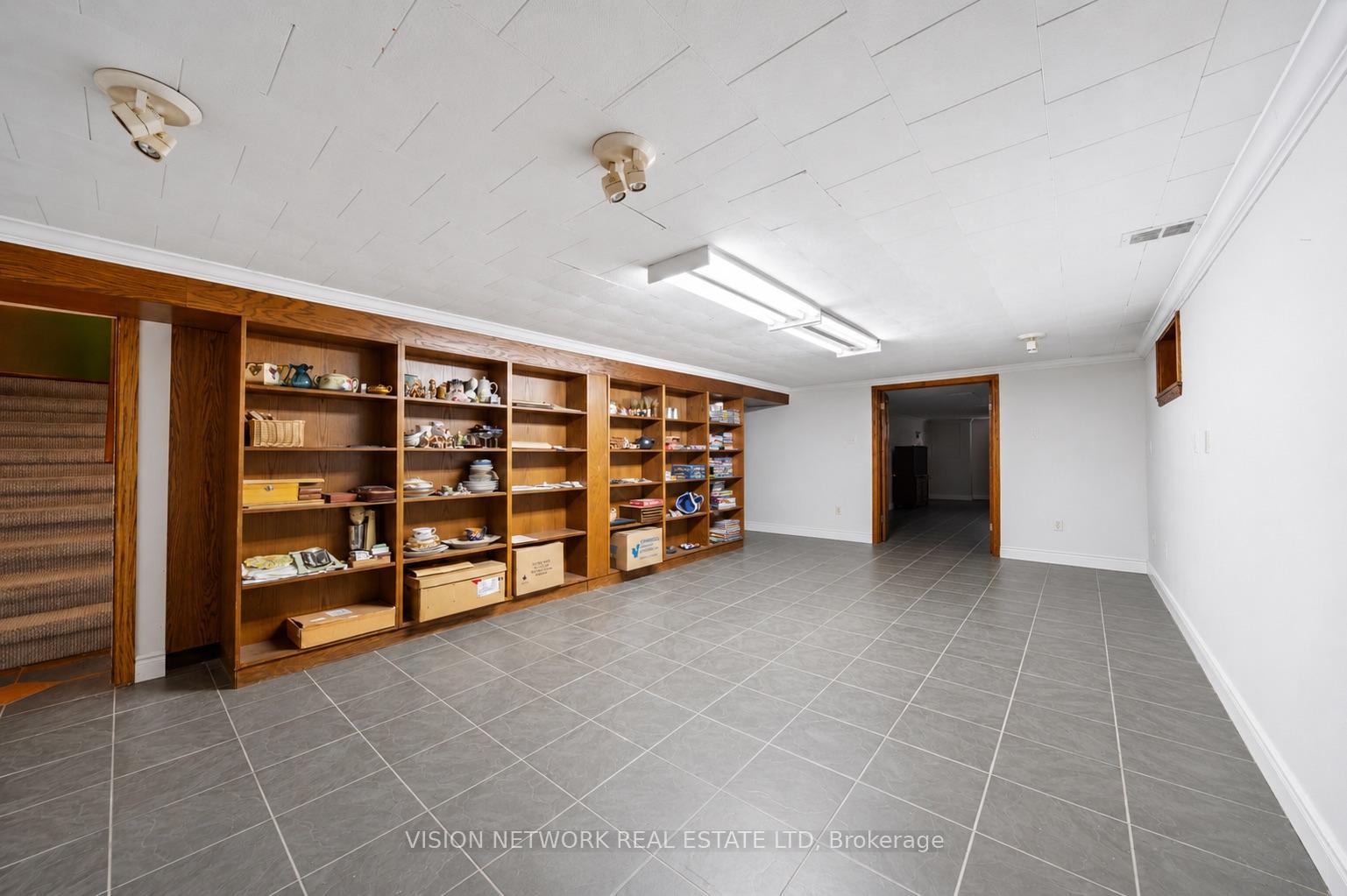 Photo 29 of 543 Upper Queens Street, London, South P — HOMEH
