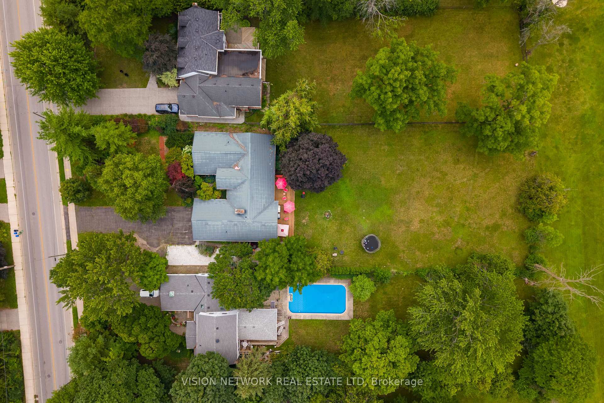Photo 41 of 543 Upper Queens Street, London, South P — HOMEH