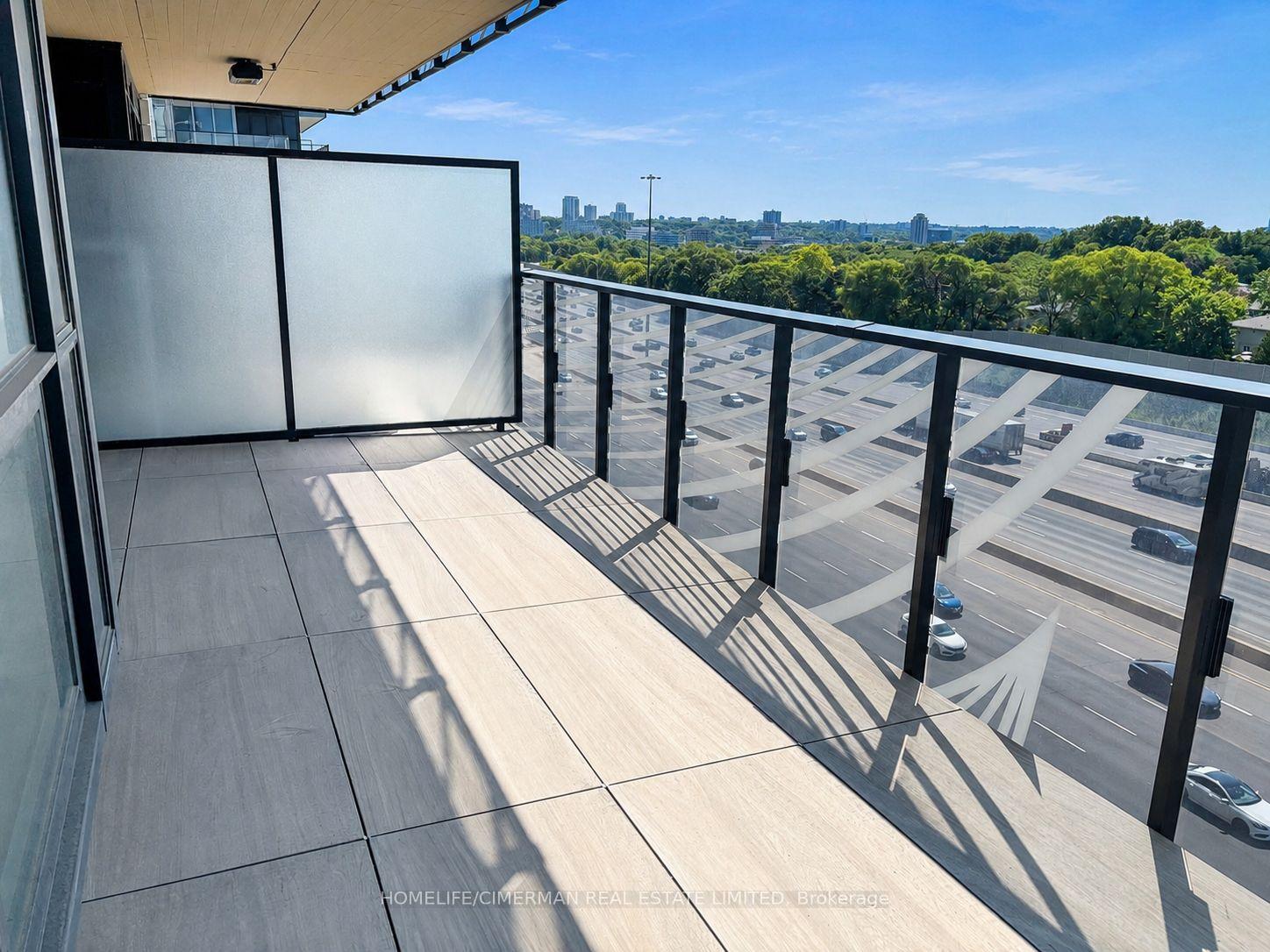 Photo 13 of Unit 905, 27 McMahon Drive, North York, Bayview Village — HOMEH