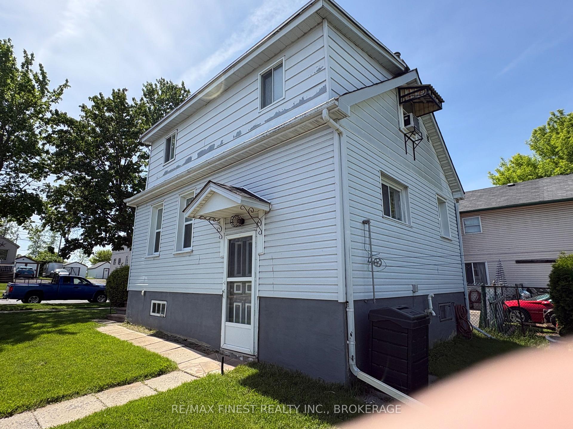Photo 2 of 226 Danis Avenue, Cornwall, Cornwall — HOMEH