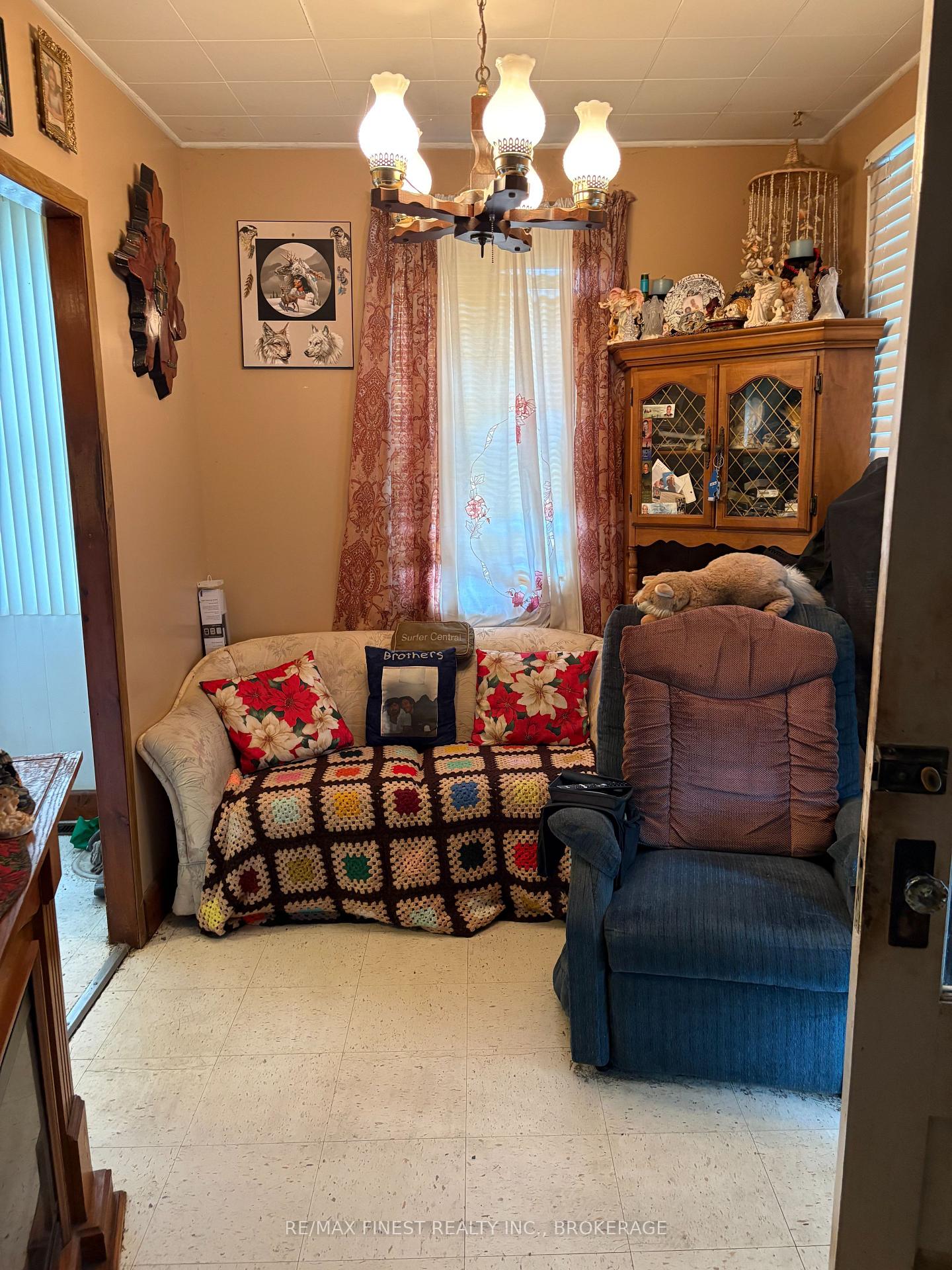 Photo 8 of 226 Danis Avenue, Cornwall, Cornwall — HOMEH