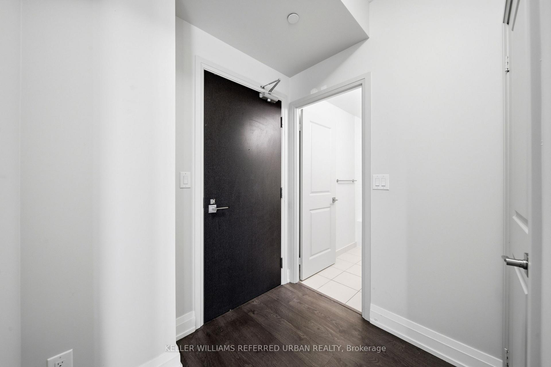 Photo 31 of Unit 39, 3600 Highway 7, Vaughan, Vaughan Corporate Centre — HOMEH