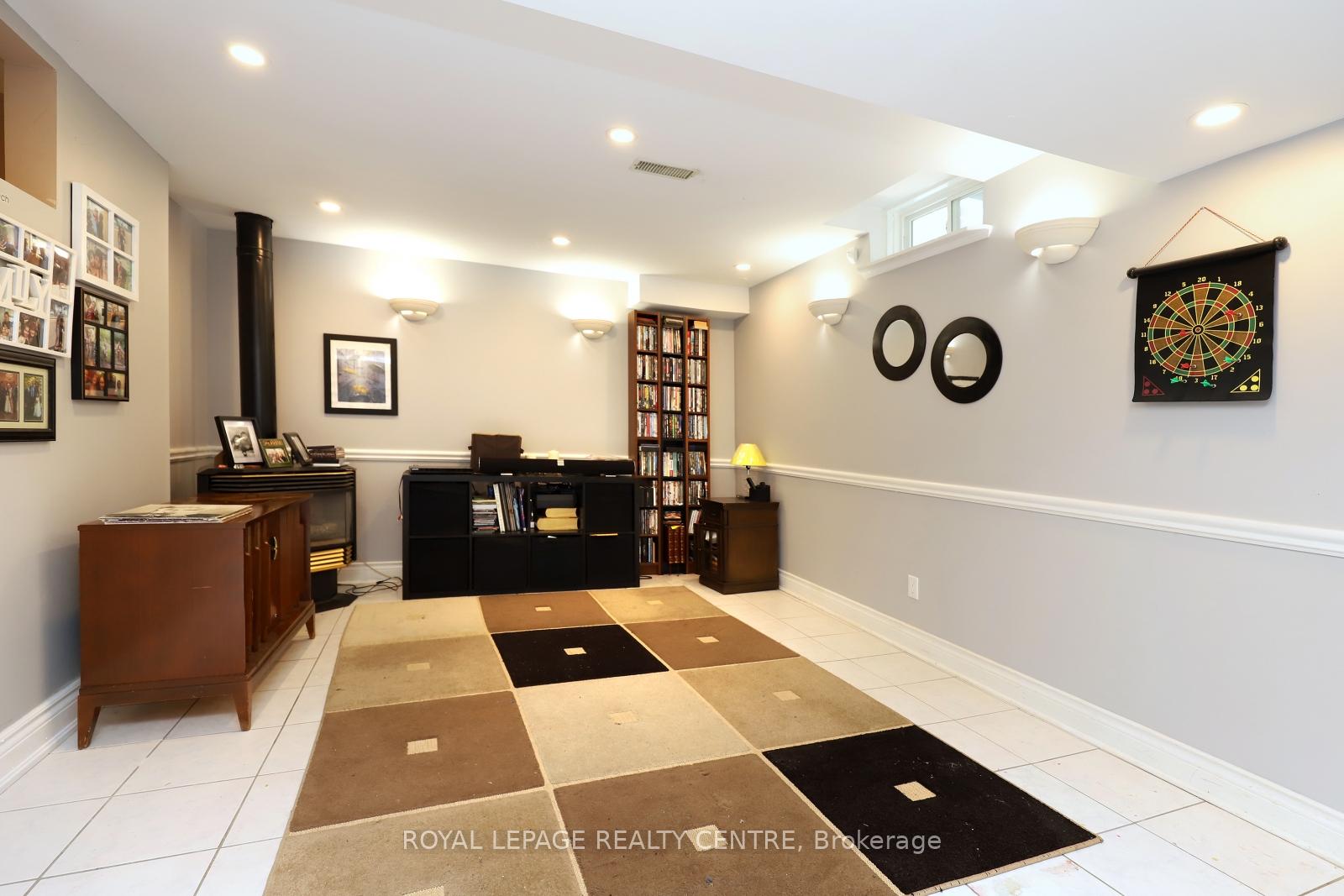 Photo 26 of 598 Pilcom Court, Mississauga, Fairview — HOMEH