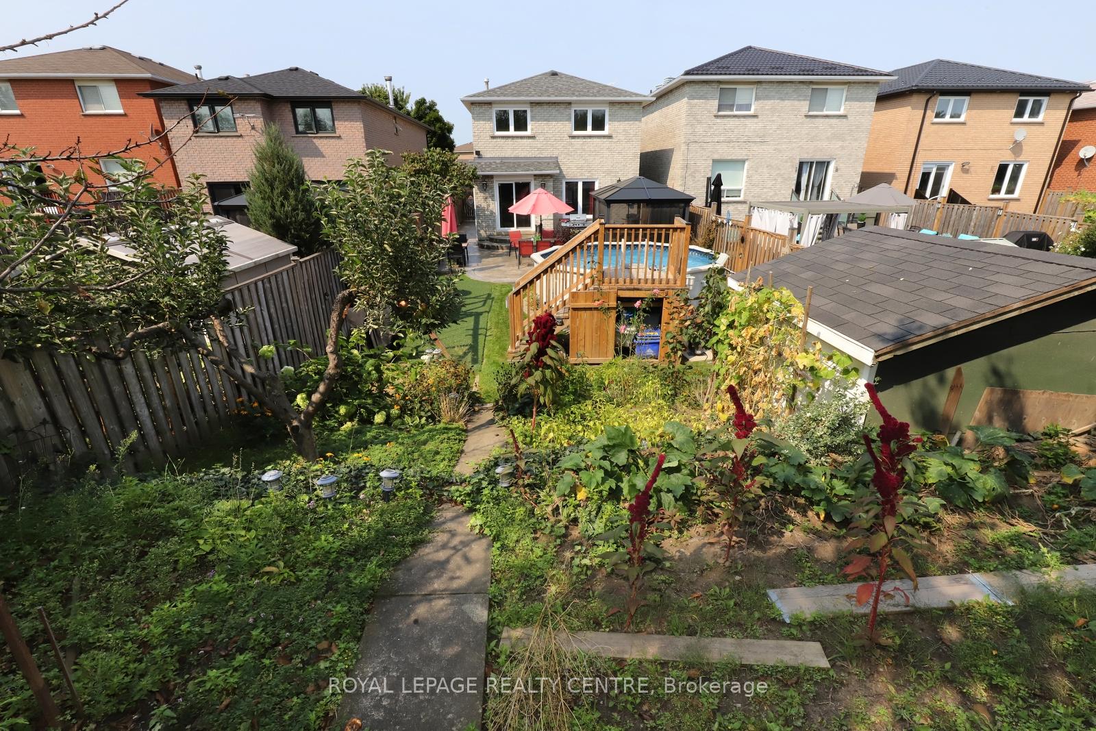 Photo 41 of 598 Pilcom Court, Mississauga, Fairview — HOMEH