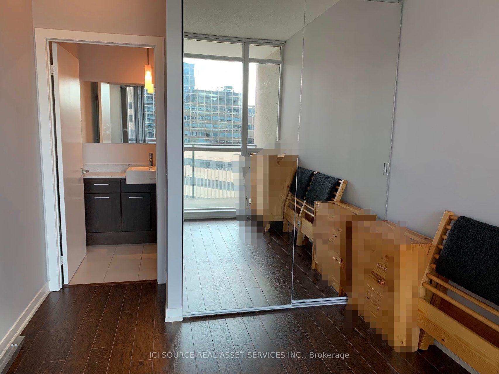 Photo 2 of Unit 902 (shared unit), 770 Bay Street, Toronto, Bay Street Corridor — HOMEH