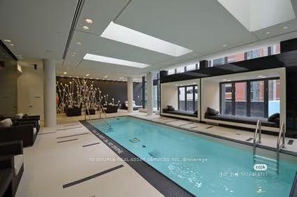 Photo 8 of Unit 902 (shared unit), 770 Bay Street, Toronto, Bay Street Corridor — HOMEH