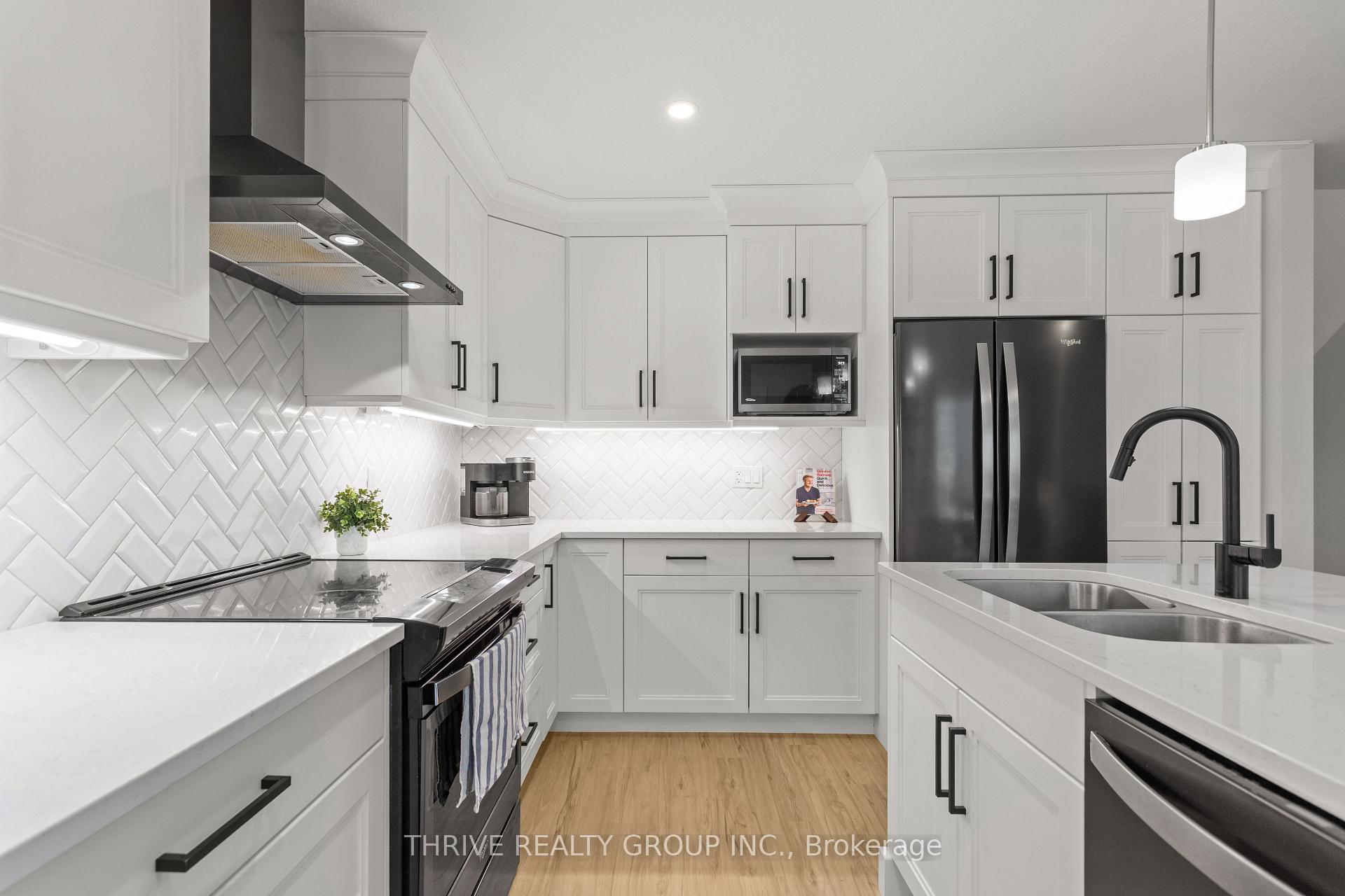 Photo 25 of Unit 25, 1070 Meadowlark Ridge, London, South U — HOMEH