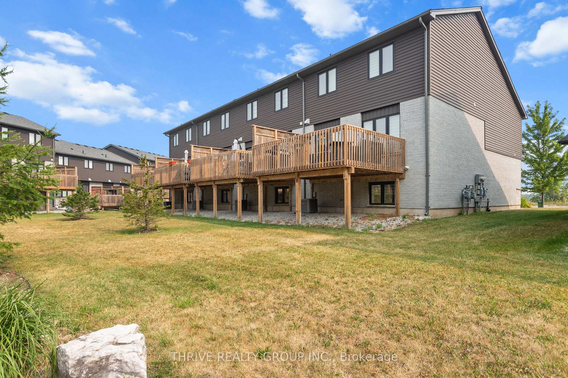 Photo 47 of Unit 25, 1070 Meadowlark Ridge, London, South U — HOMEH