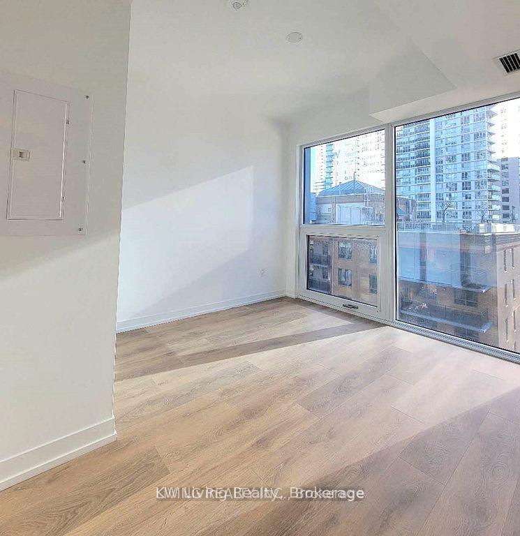 Photo 11 of Unit 1801, 82 Dalhousie Street, Toronto, Church-Yonge Corridor — HOMEH