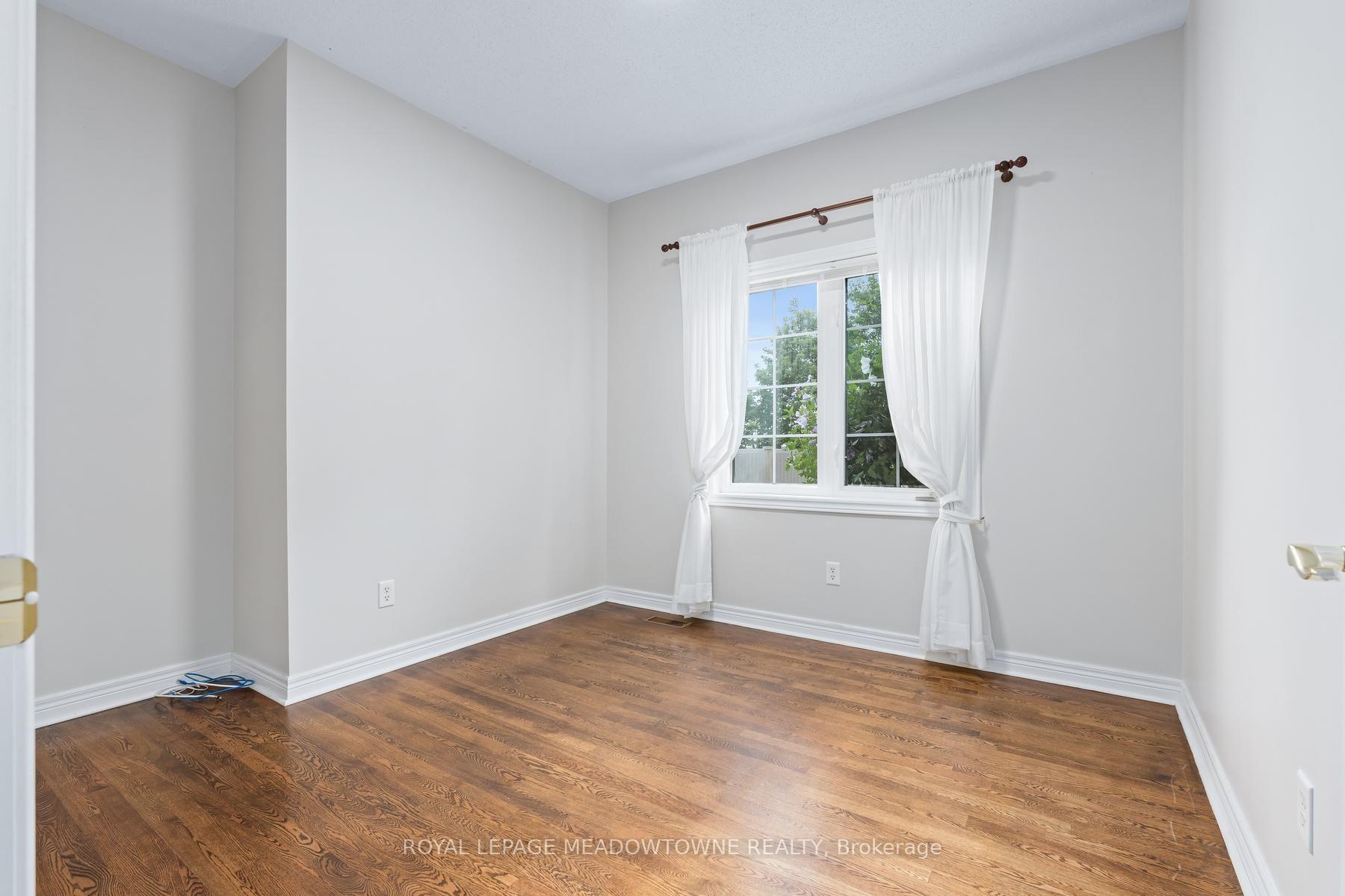 Photo 27 of 10 Orchard Park Gate, Brampton, Sandringham-Wellington — HOMEH