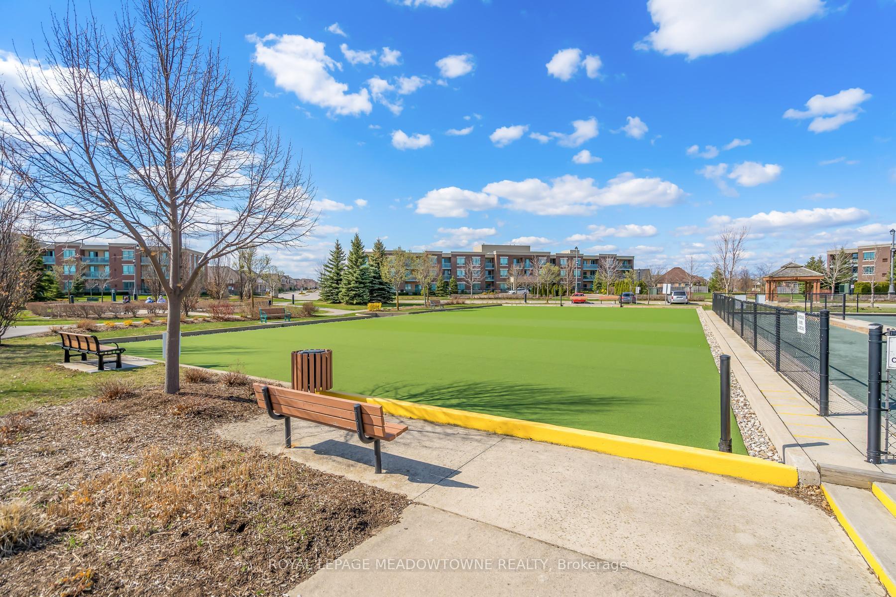 Photo 41 of 10 Orchard Park Gate, Brampton, Sandringham-Wellington — HOMEH