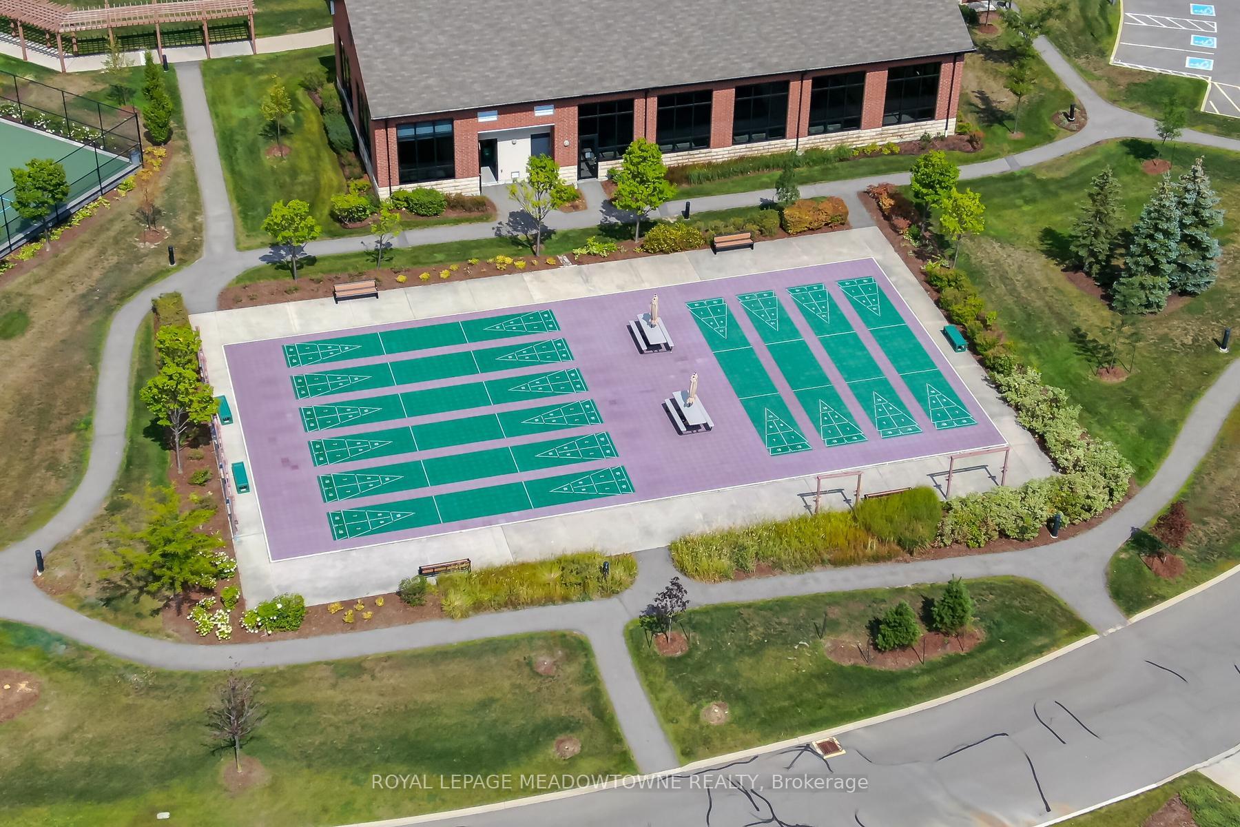 Photo 47 of 10 Orchard Park Gate, Brampton, Sandringham-Wellington — HOMEH