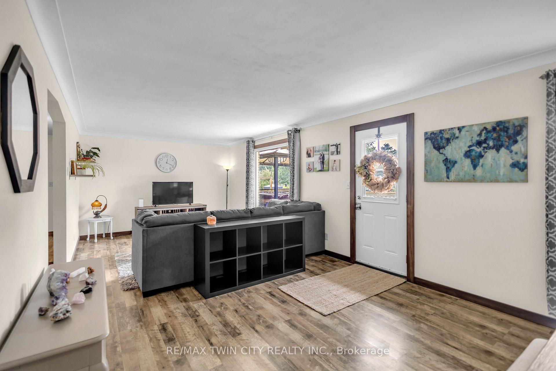 Photo 12 of 60 Brown Avenue, Brant, Burford — HOMEH