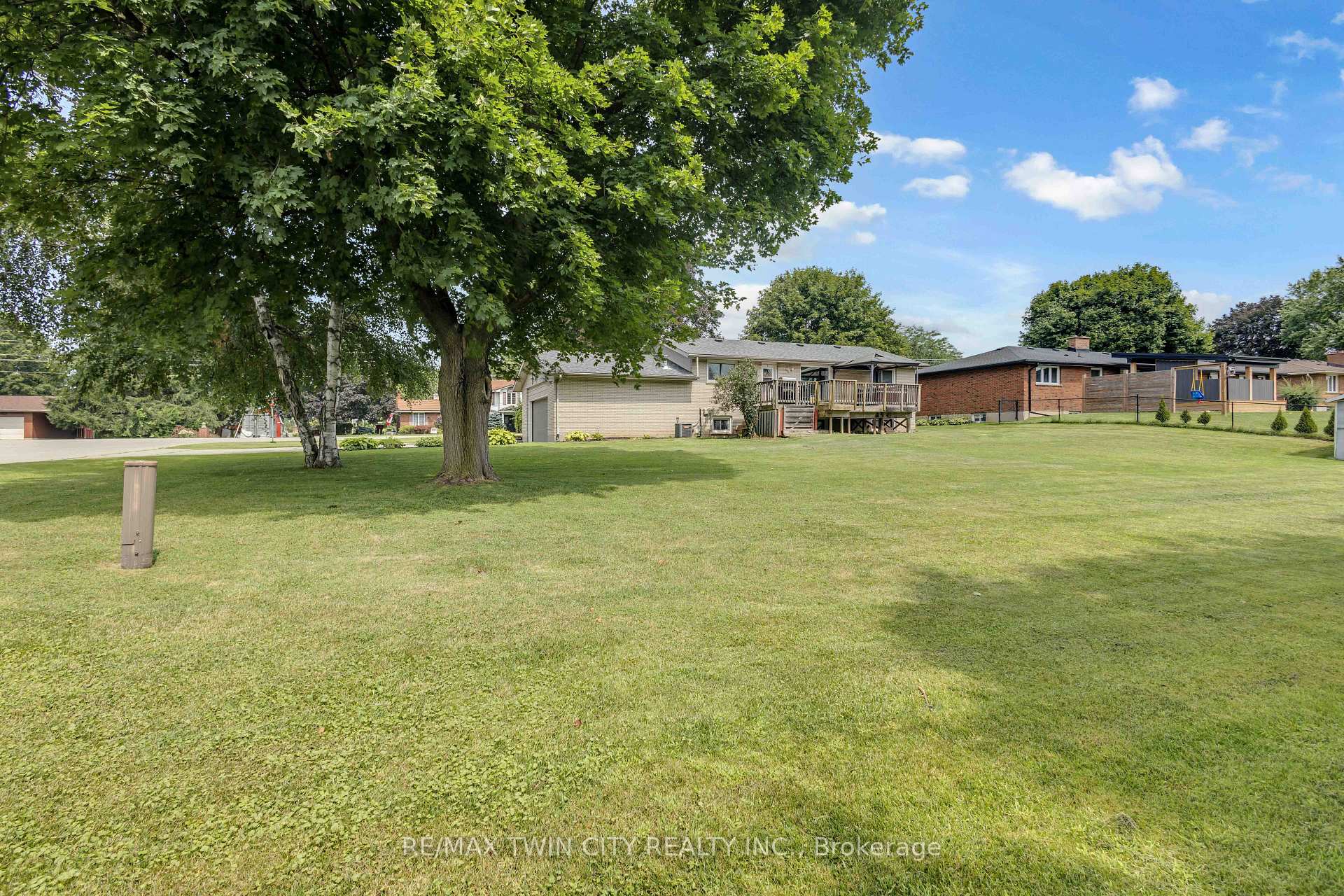 Photo 40 of 60 Brown Avenue, Brant, Burford — HOMEH