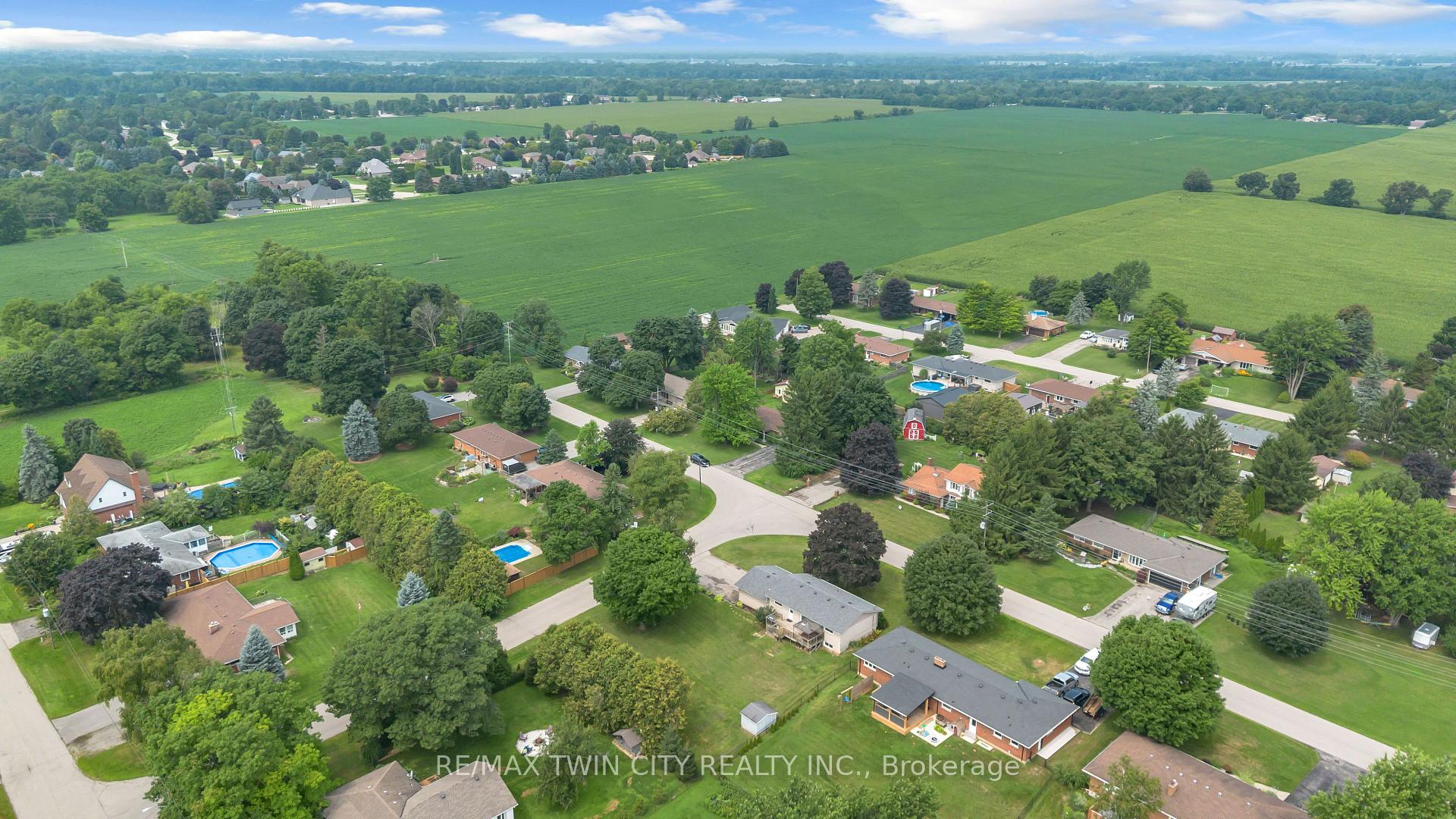 Photo 44 of 60 Brown Avenue, Brant, Burford — HOMEH