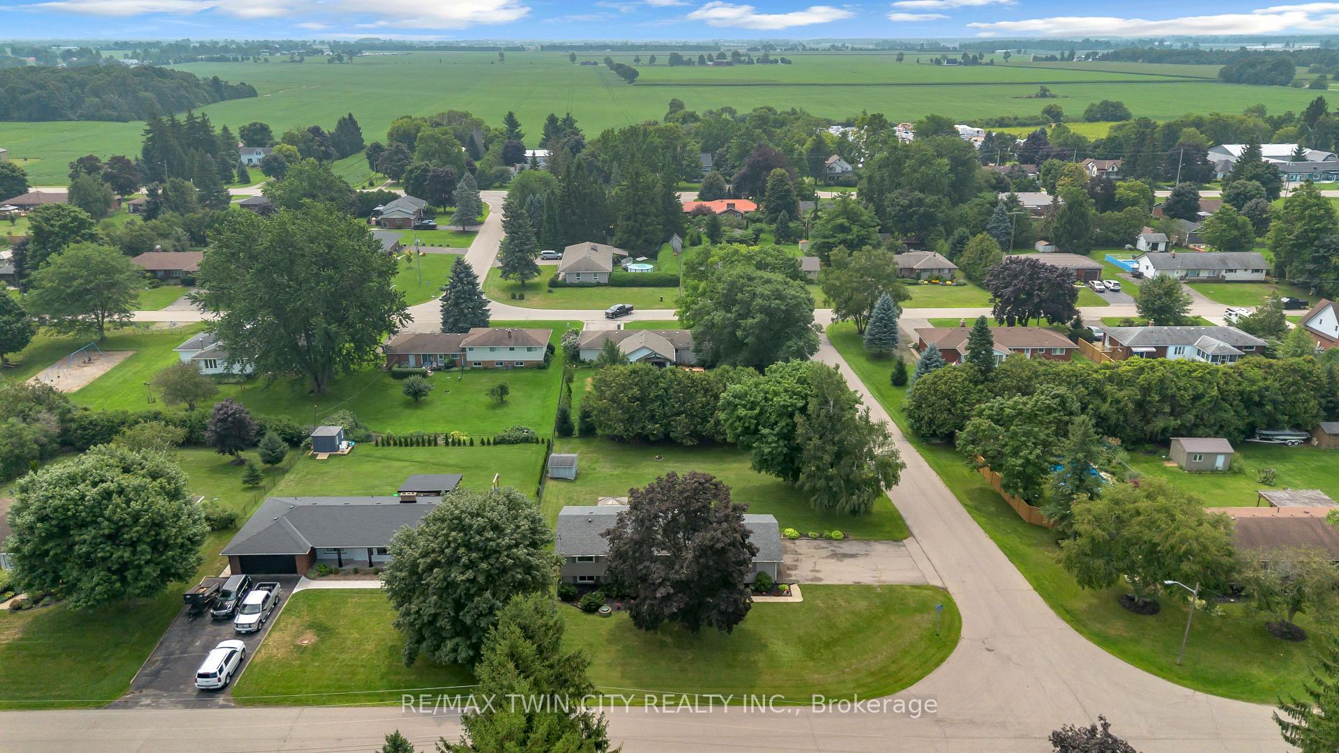 Photo 46 of 60 Brown Avenue, Brant, Burford — HOMEH